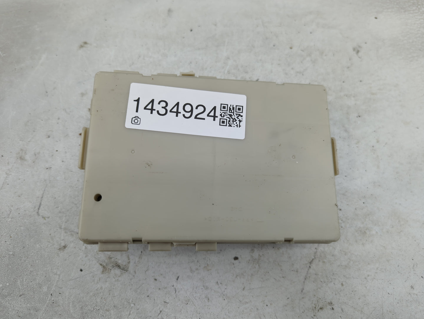 2004-2009 Nissan Quest Fusebox Fuse Box Panel Relay Module P/N:7154-7082 Fits Fits 2004 2005 2006 2007 2008 2009 OEM Used Au