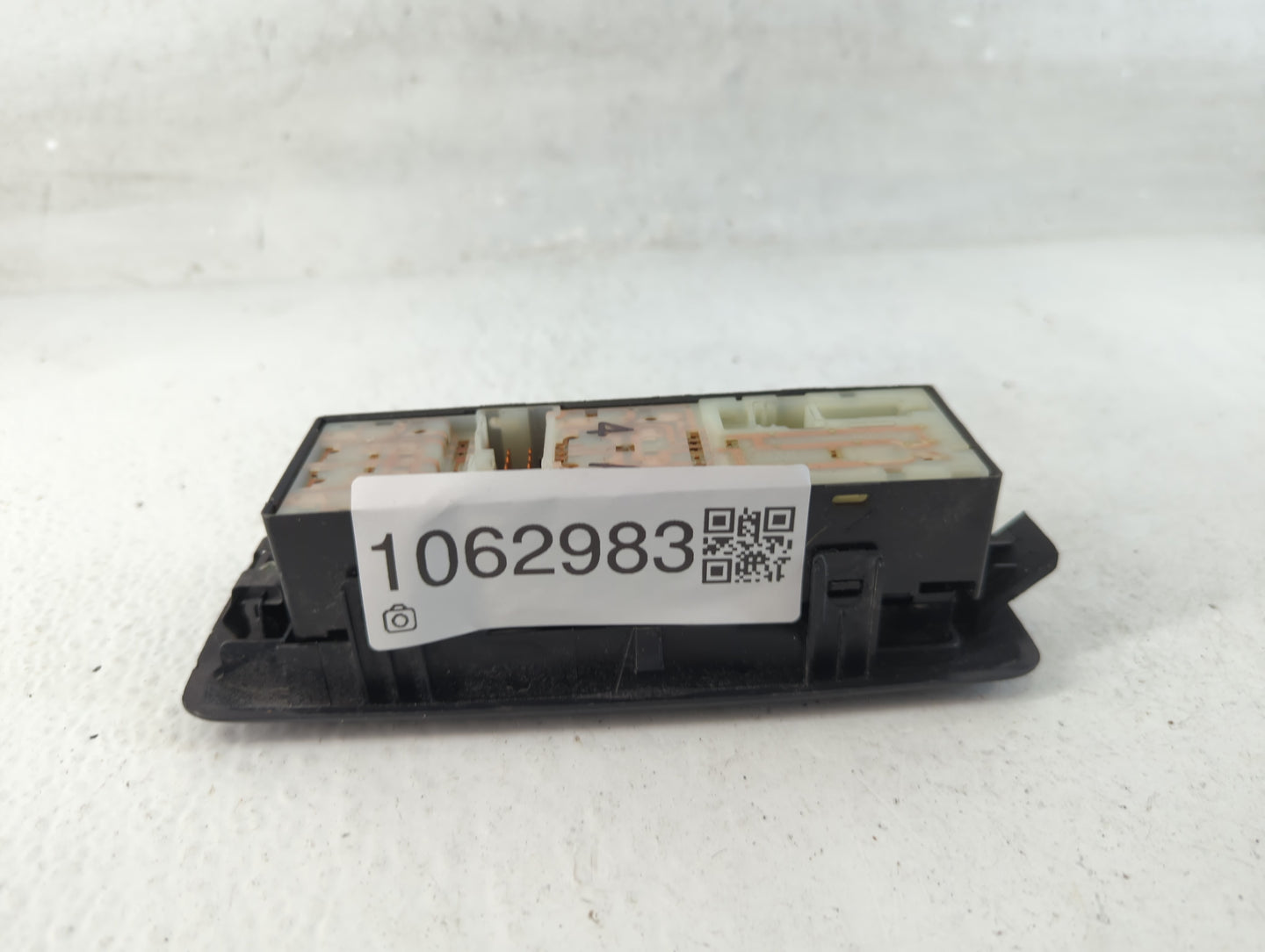 2008-2010 Nissan Rogue Master Power Window Switch Replacement Driver Side Left Fits Fits 2008 2009 2010 OEM Used Auto Parts 