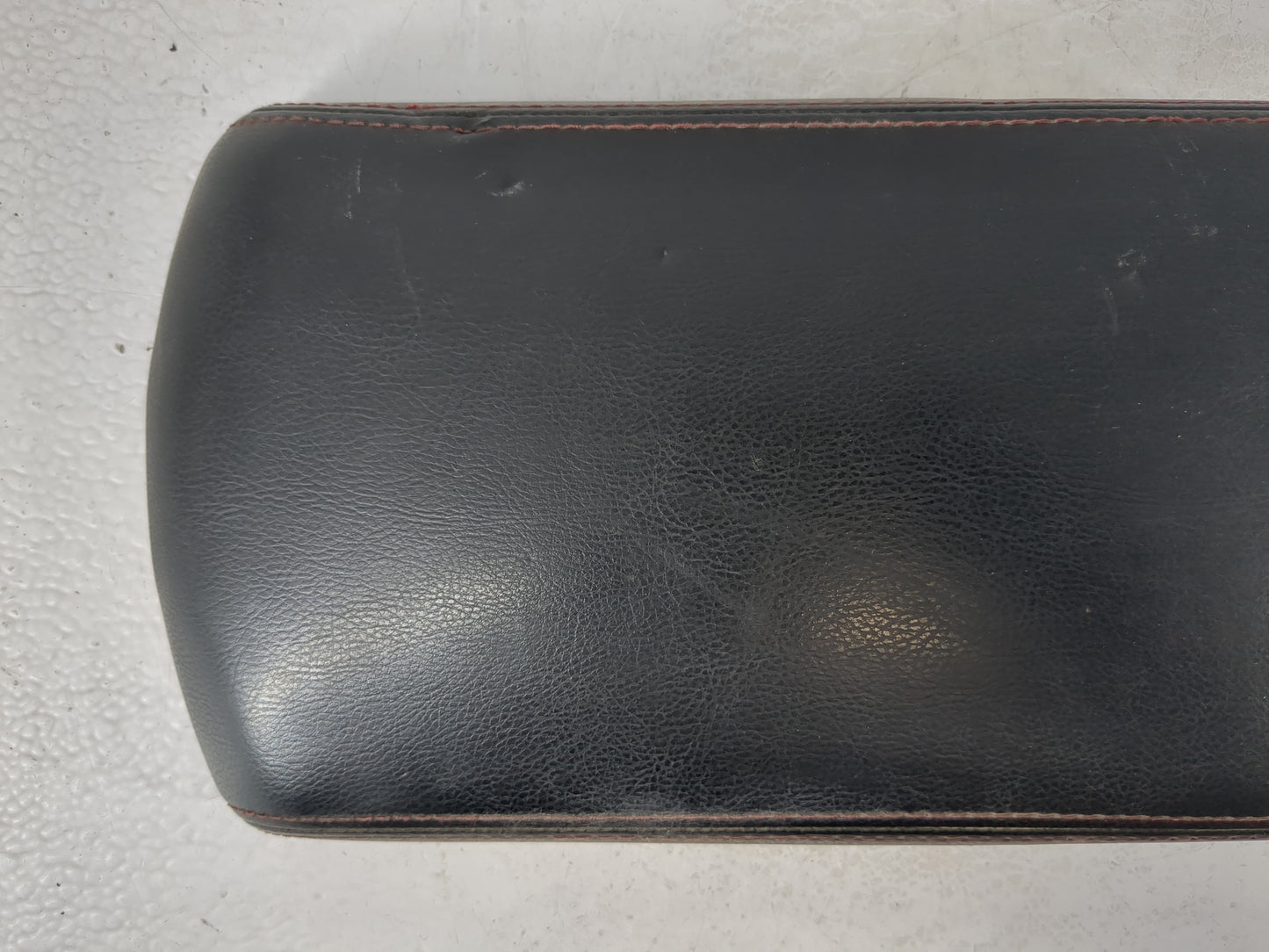 2008-2012 Nissan Rogue Center Console Armrest Cover Lid Fits Fits 2008 2009 2010 2011 2012 OEM Used Auto Parts - Oemusedauto
