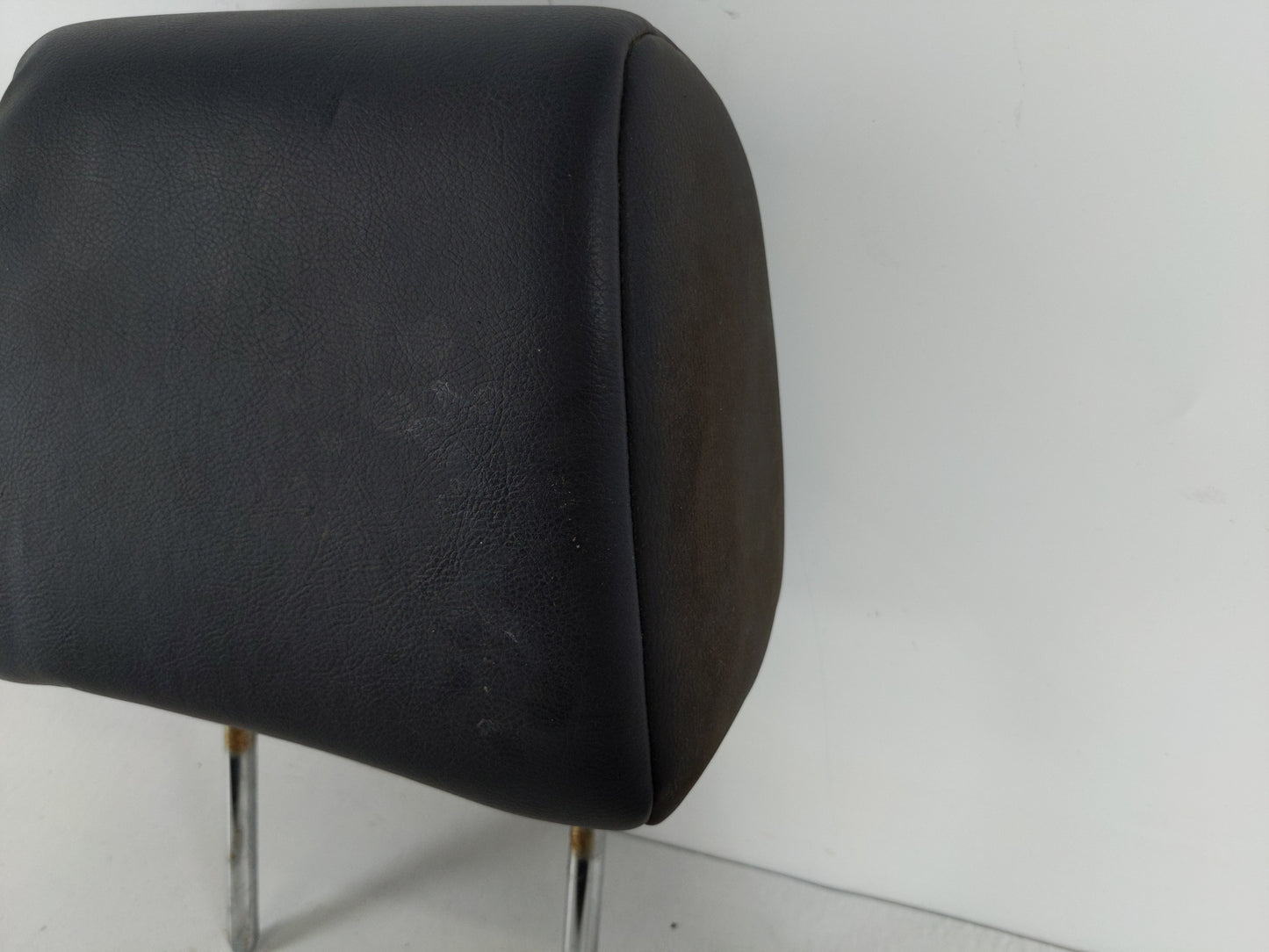 2008 Nissan Rogue Headrest Head Rest Front Driver Passenger Seat Fits OEM Used Auto Parts - Oemusedautoparts1.com