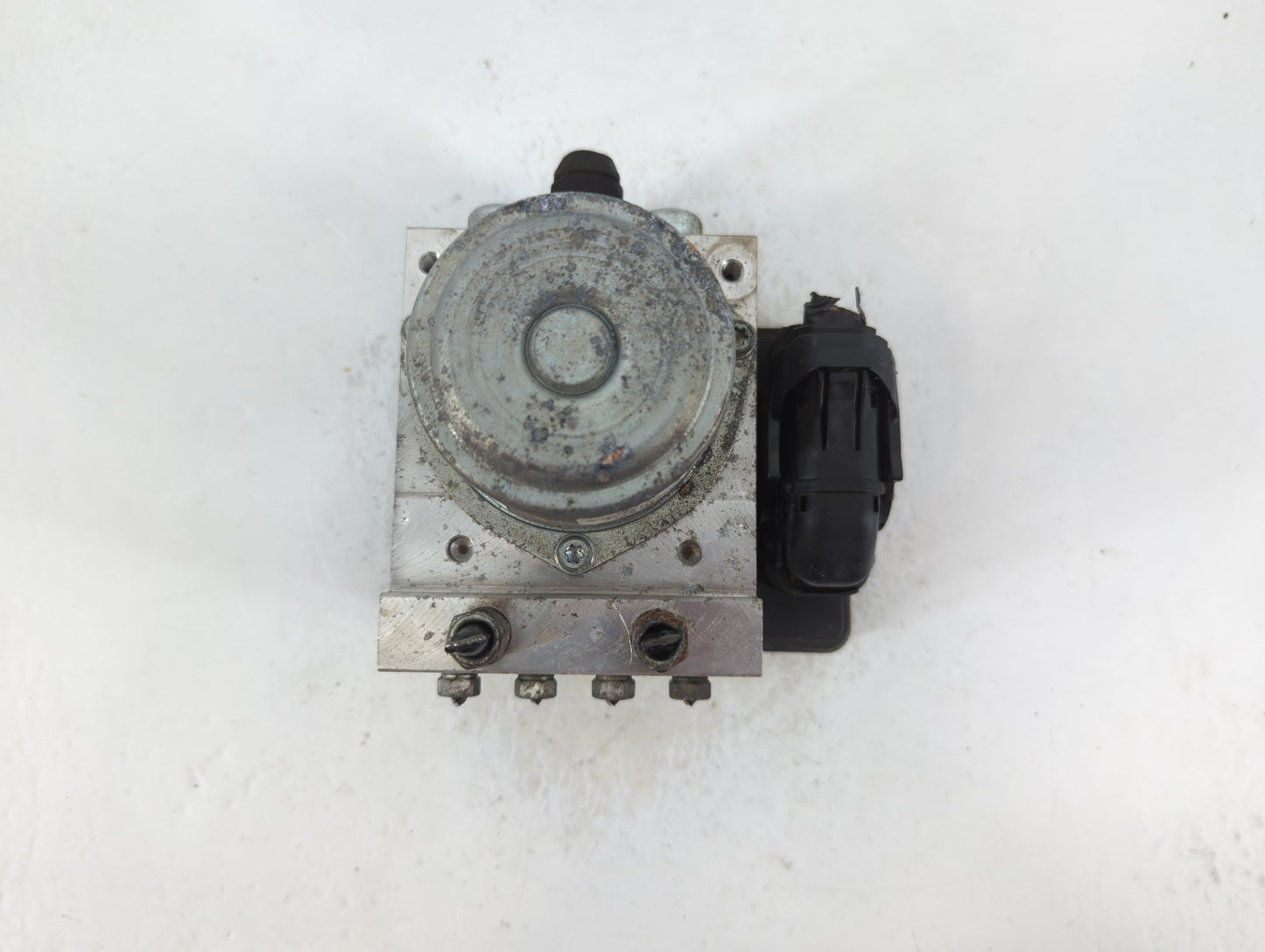 2008-2009 Nissan Rogue ABS Pump Control Module Replacement P/N:TD8405 Fits Fits 2008 2009 OEM Used Auto Parts - Oemusedautop