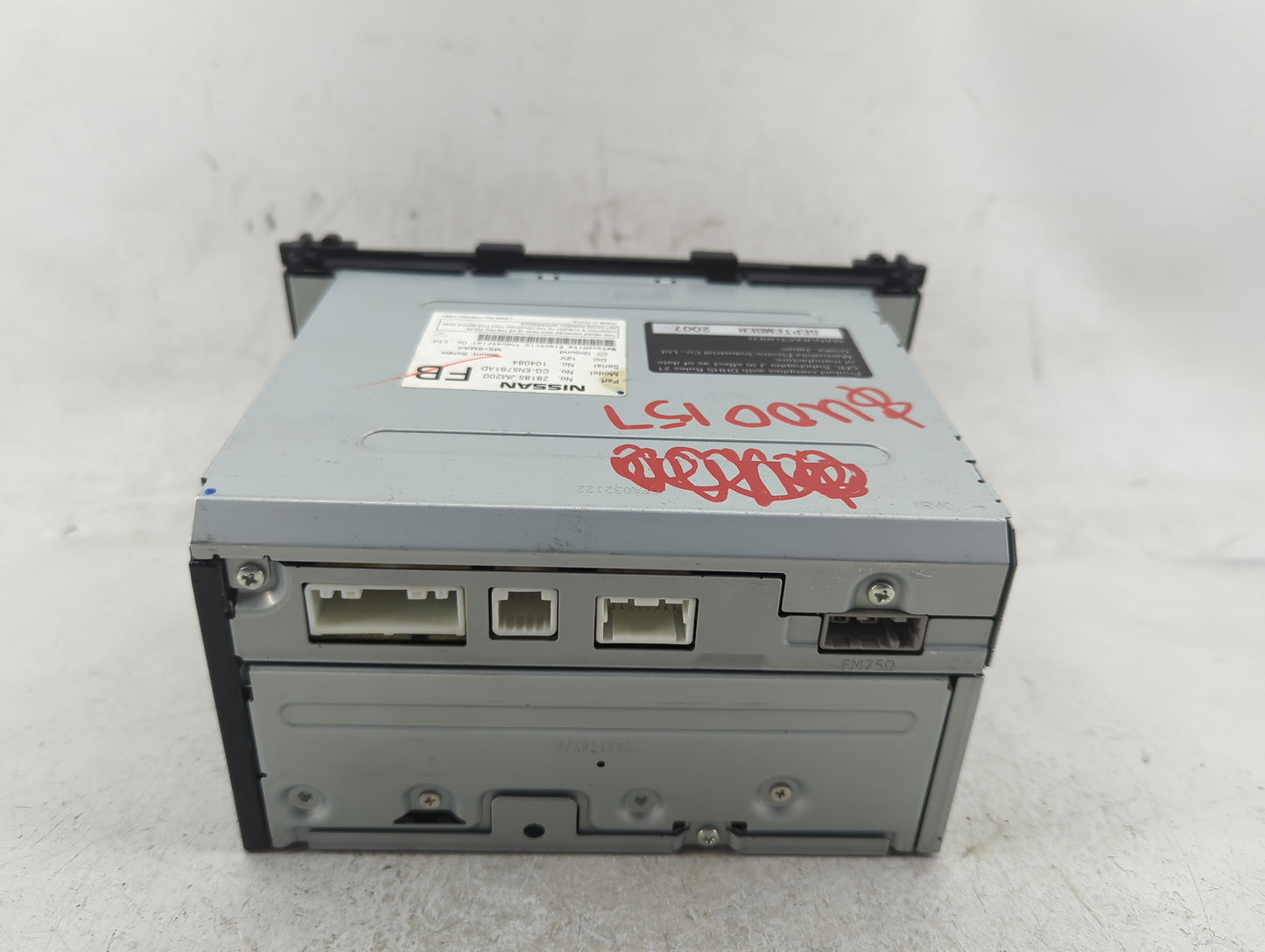 2008-2009 Nissan Rogue Radio AM FM Cd Player Receiver Replacement P/N:28185 JM200 Fits Fits 2008 2009 OEM Used Auto Parts - 