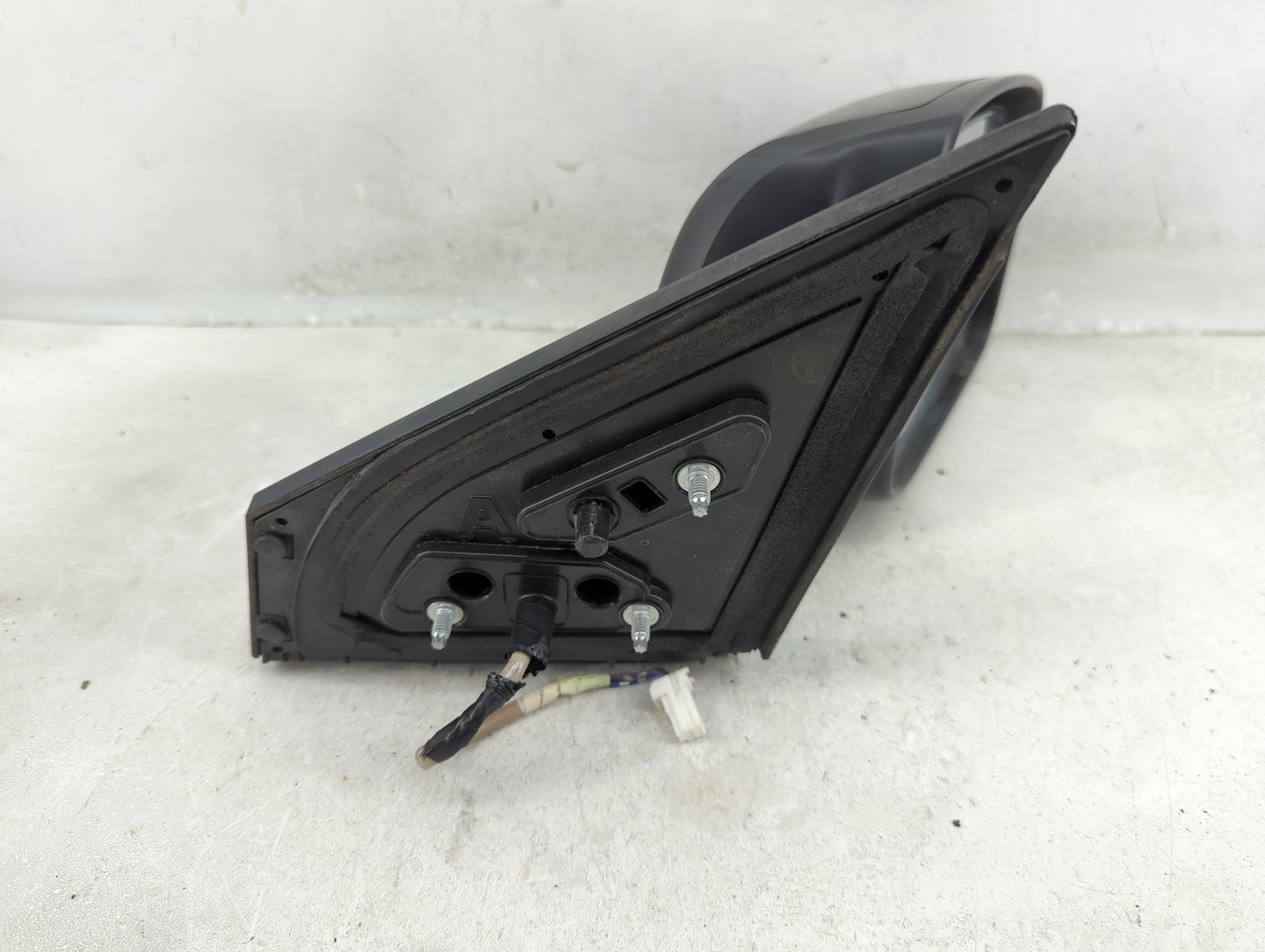 2008-2015 Nissan Rogue Passenger Side View Mirror - Right Door Mirror OEM Used - Oemusedautoparts1.com