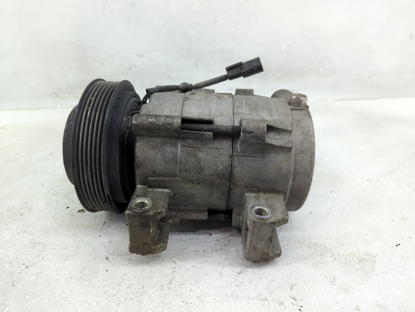 2008-2015 Nissan Rogue Air Conditioning A/c Ac Compressor Oem - Oemusedautoparts1.com
