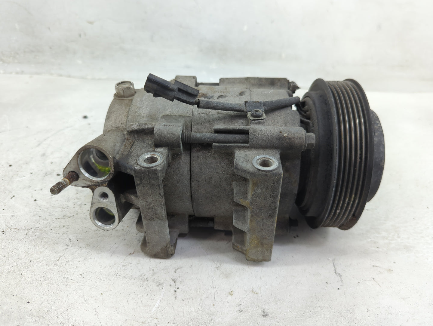 2008-2015 Nissan Rogue Air Conditioning A/c Ac Compressor Oem - Oemusedautoparts1.com