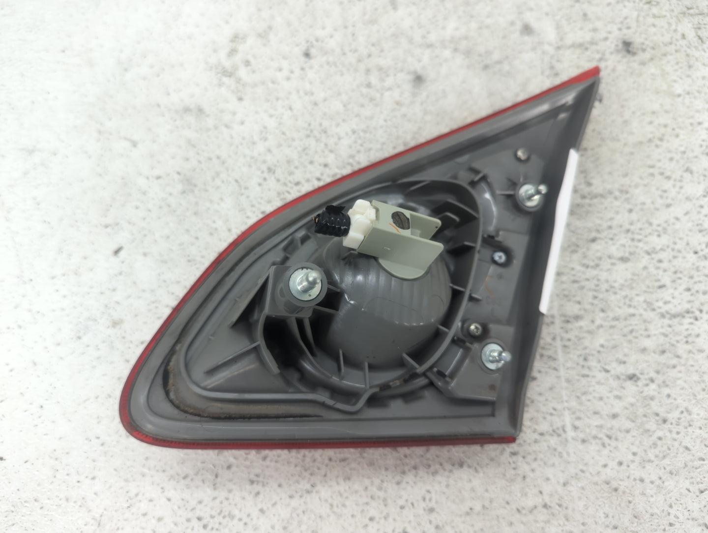 2008 Nissan Rogue Tail Light Assembly Driver Left OEM Fits OEM Used Auto Parts - Oemusedautoparts1.com
