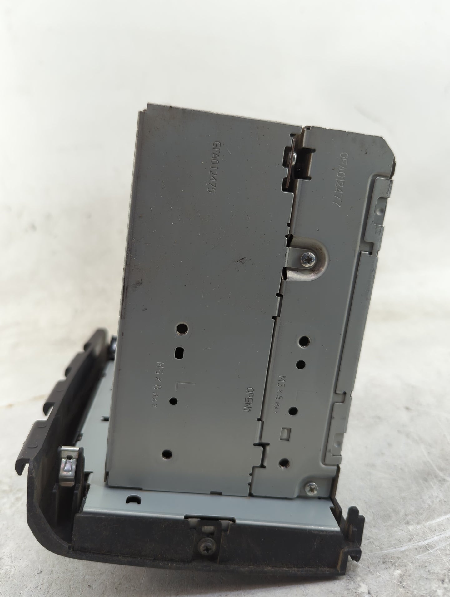 2008-2009 Nissan Rogue Radio AM FM Cd Player Receiver Replacement P/N:28185JM200 CQ-EN5761AD, PY04D Fits Fits 2008 2009 OEM 