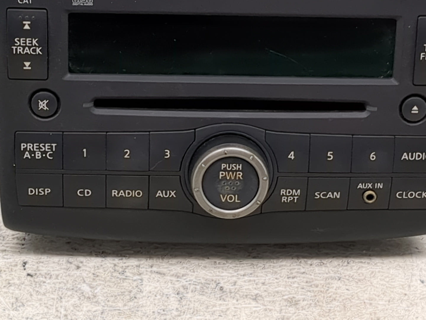2008 Nissan Rogue Radio AM FM Cd Player Receiver Replacement P/N:28185JM000 CQ-JN5760AD Fits OEM Used Auto Parts - Oemusedau