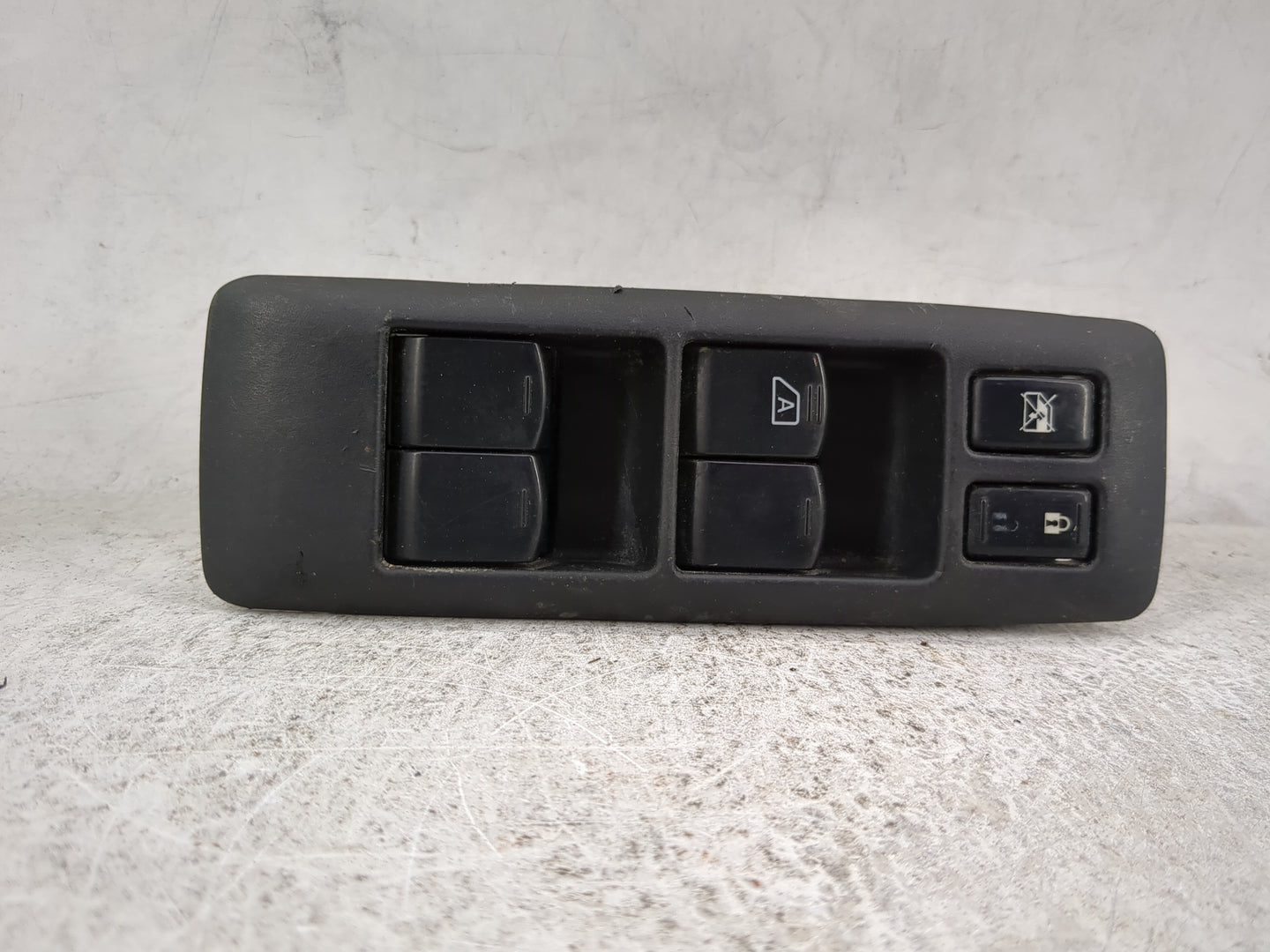 2008-2010 Nissan Rogue Master Power Window Switch Replacement Driver Side Left Fits Fits 2008 2009 2010 OEM Used Auto Parts 