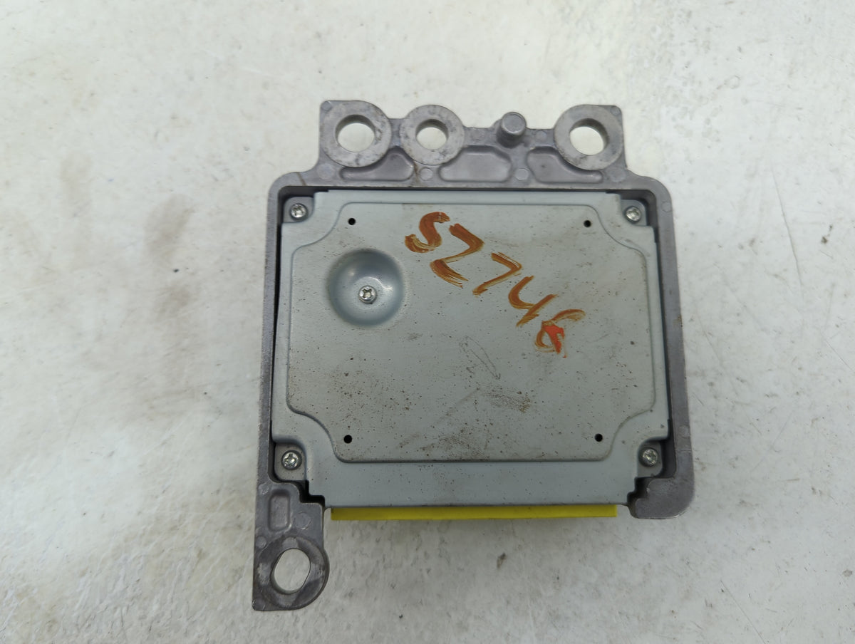 2008 Nissan Rogue Safety Restraint Srs Airbag Control Module 98820jm60a - Oemusedautoparts1.com