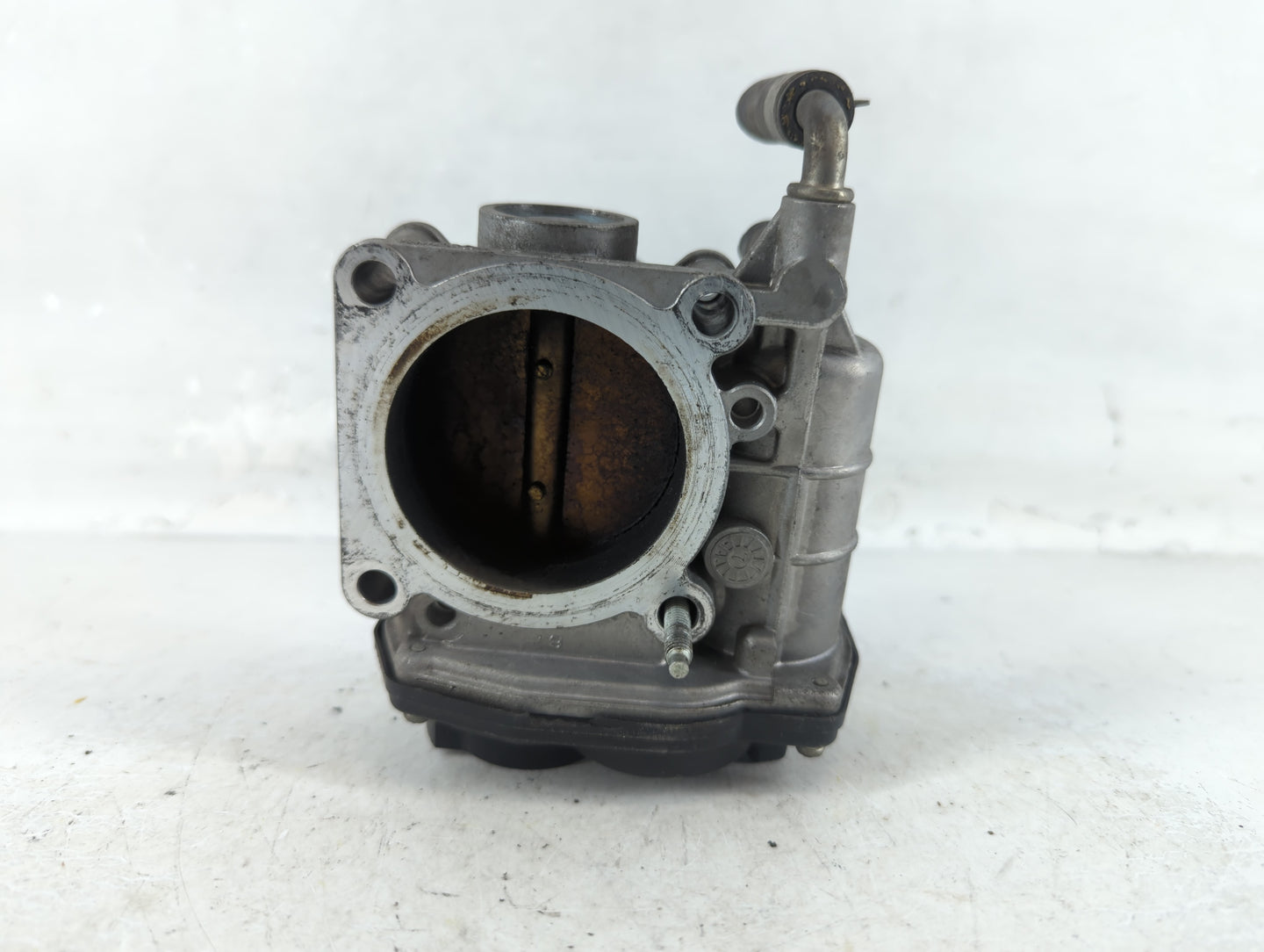 2008-2011 Nissan Rogue Throttle Body P/N:526-01 Fits Fits 2007 2008 2009 2010 2011 2012 2013 OEM Used Auto Parts - Oemusedau