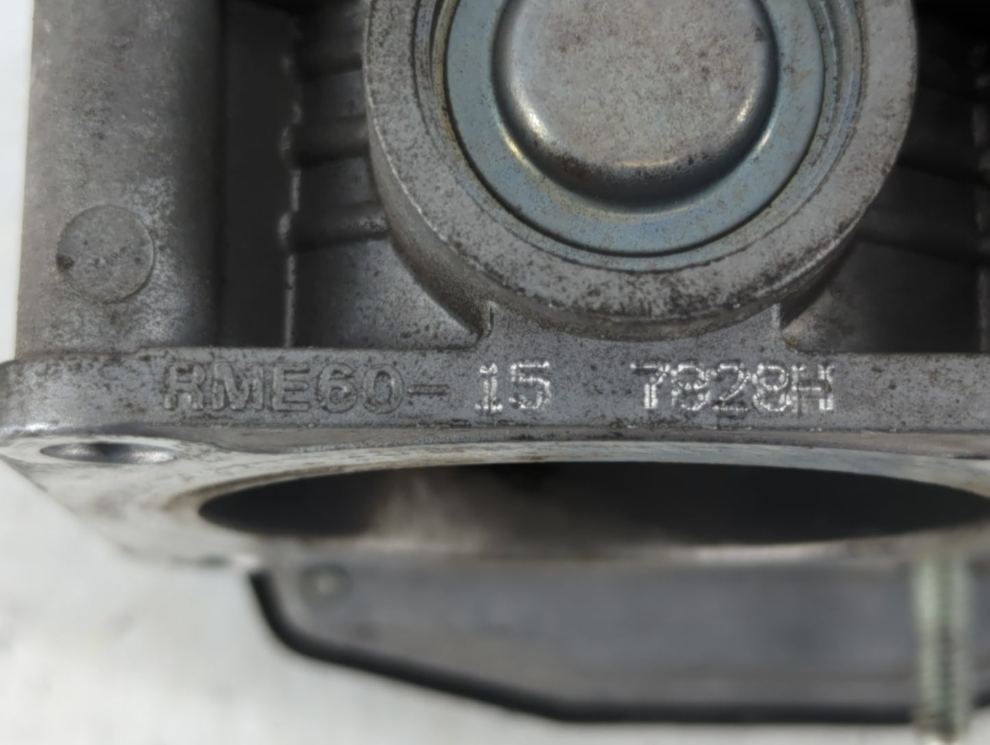 2008-2011 Nissan Rogue Throttle Body P/N:526-01 Fits Fits 2007 2008 2009 2010 2011 2012 2013 OEM Used Auto Parts - Oemusedau