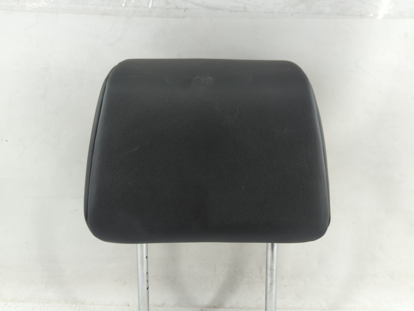 2008-2009 Nissan Rogue Headrest Head Rest Front Driver Passenger Seat Fits Fits 2008 2009 OEM Used Auto Parts - Oemusedautop
