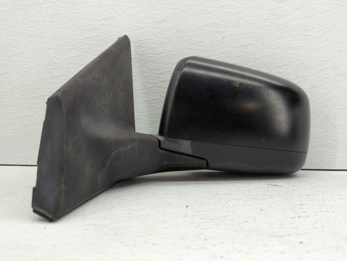 2008 Nissan Rogue Driver Side View Mirror - Left Door Mirror OEM Used - Oemusedautoparts1.com