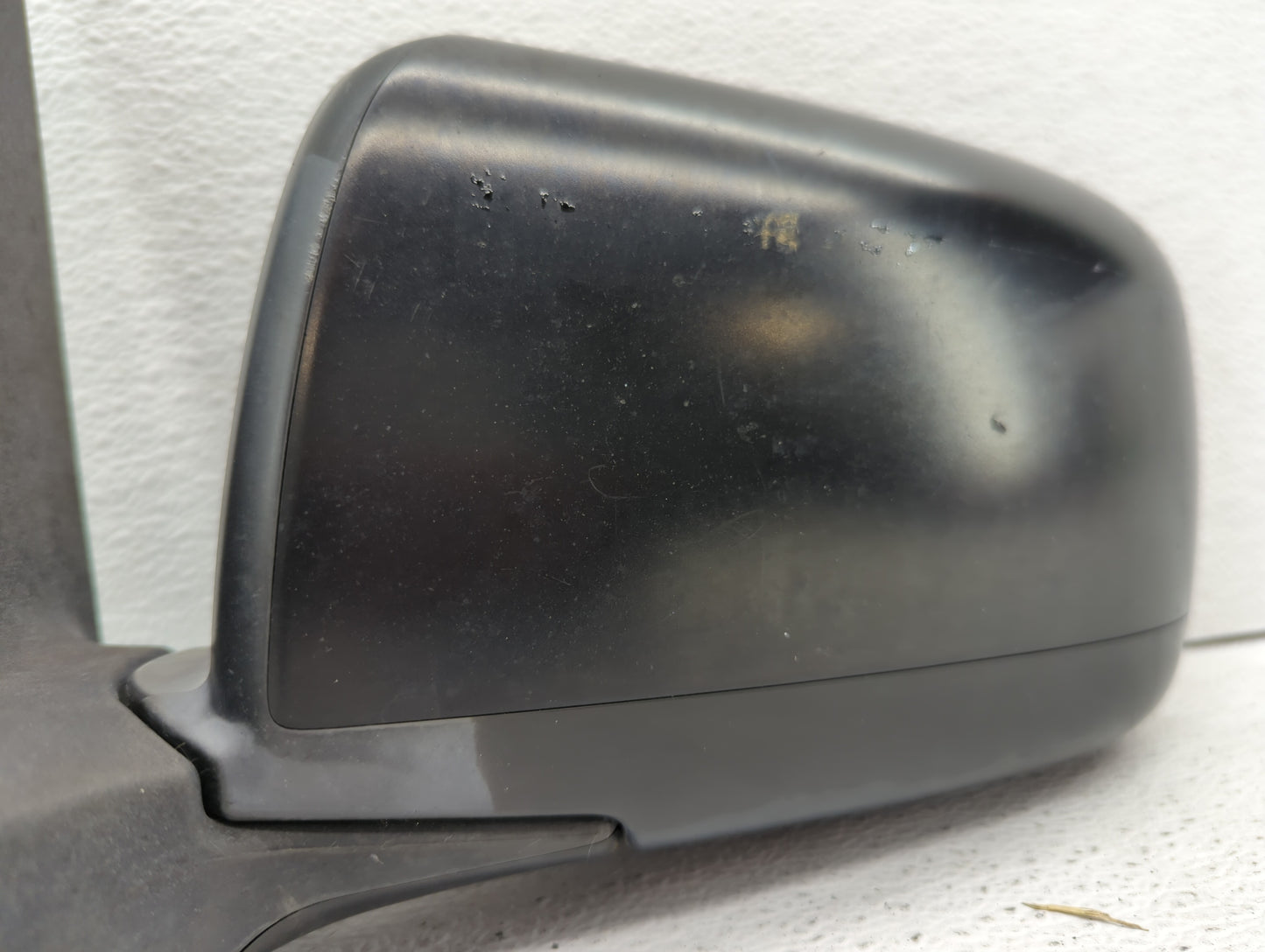 2008 Nissan Rogue Driver Side View Mirror - Left Door Mirror OEM Used - Oemusedautoparts1.com