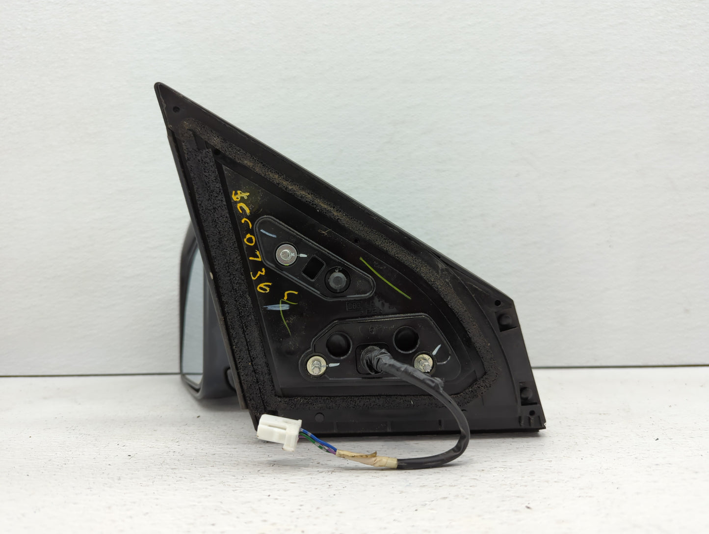 2008 Nissan Rogue Driver Side View Mirror - Left Door Mirror OEM Used - Oemusedautoparts1.com