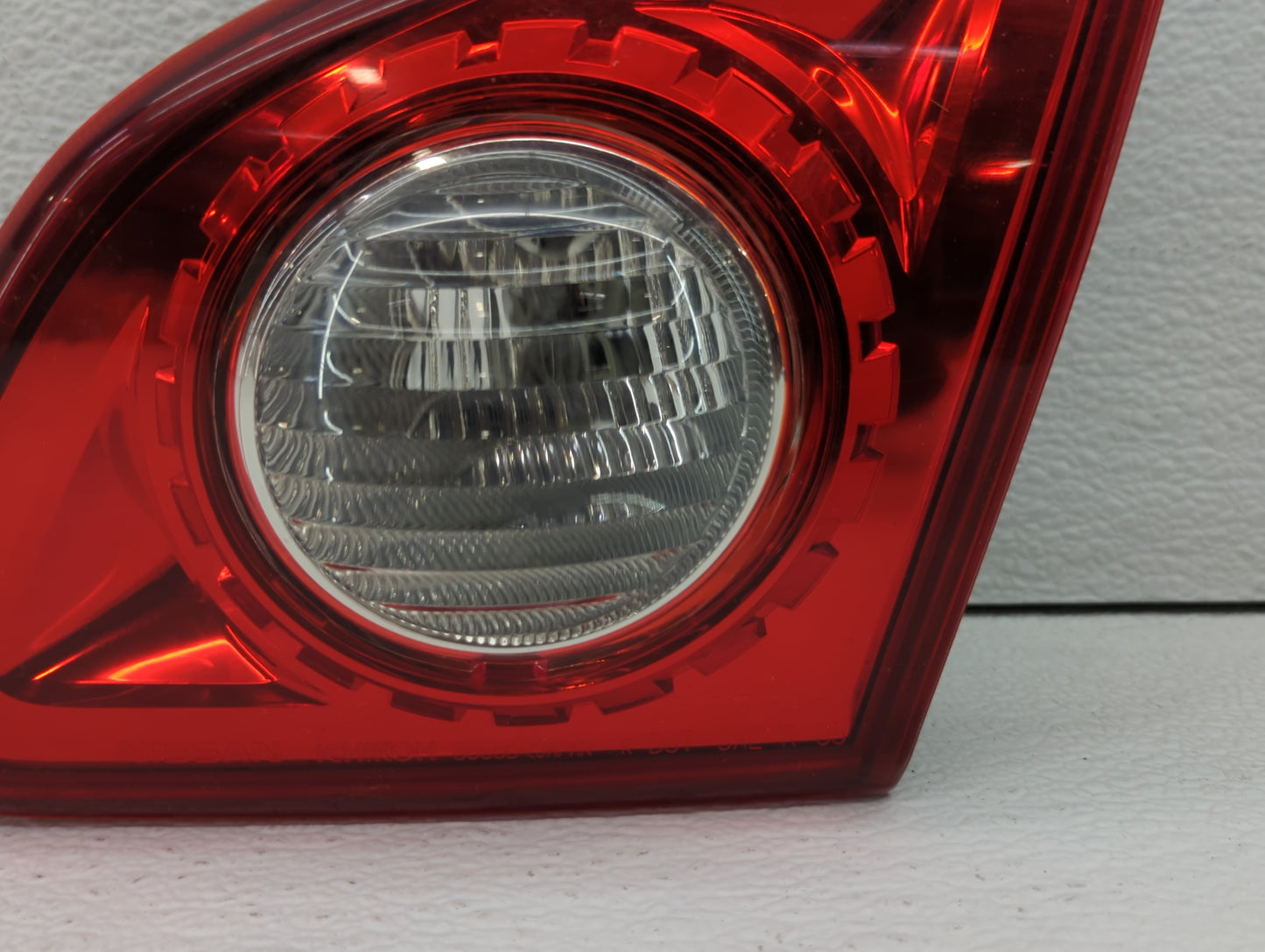 2008 Nissan Rogue Tail Light Assembly Passenger Right OEM P/N:D055B Fits OEM Used Auto Parts - Oemusedautoparts1.com