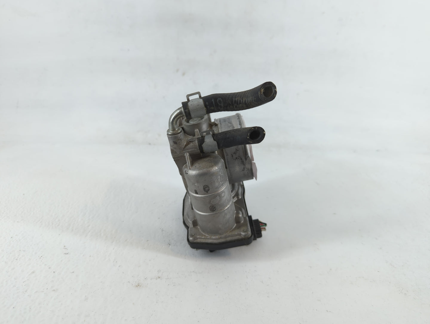 2008-2011 Nissan Rogue Throttle Body P/N:2223H RME60-15 Fits Fits 2007 2008 2009 2010 2011 2012 2013 OEM Used Auto Parts - O