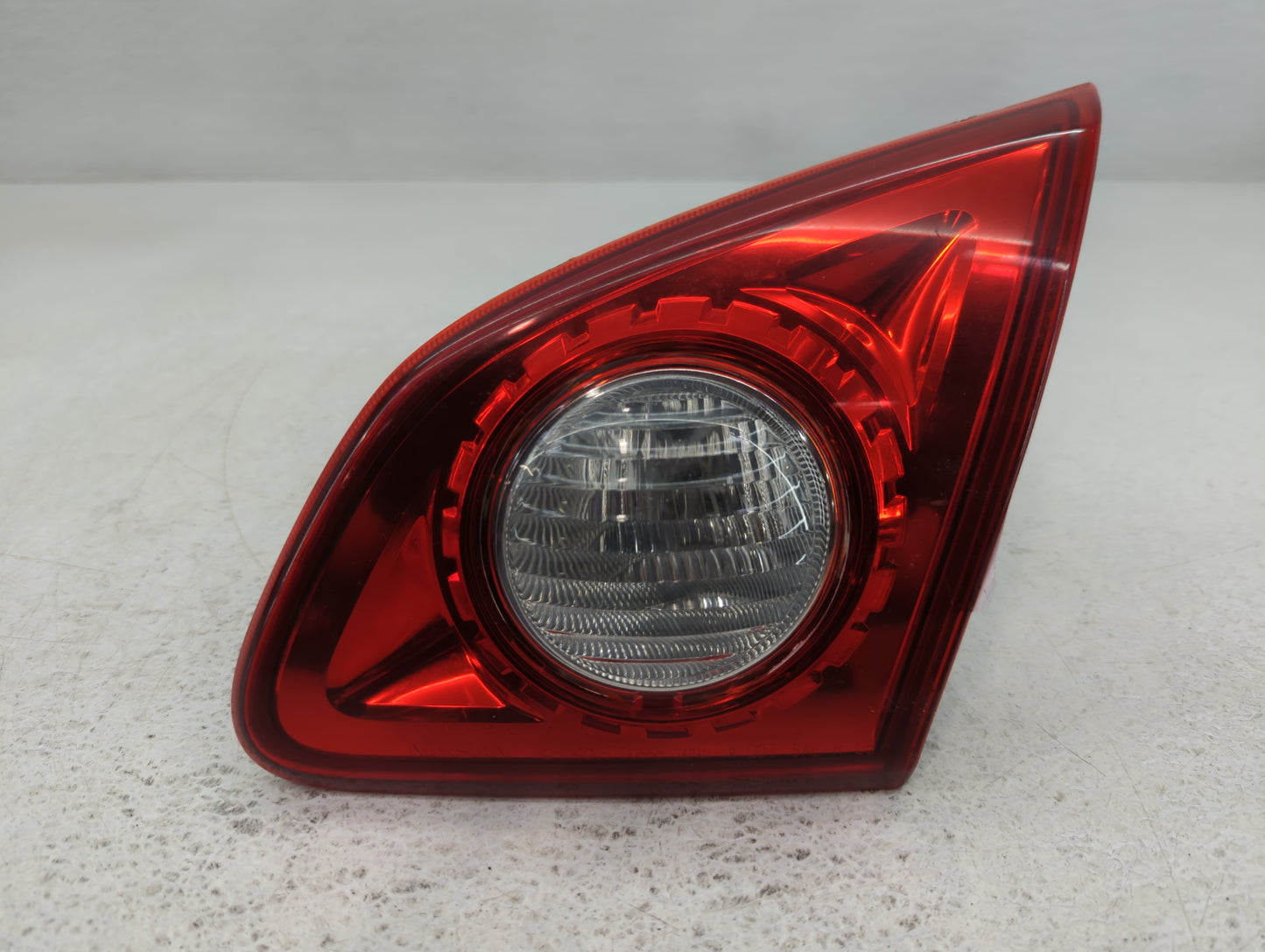 2008 Nissan Rogue Tail Light Assembly Passenger Right OEM P/N:D055B Fits OEM Used Auto Parts - Oemusedautoparts1.com