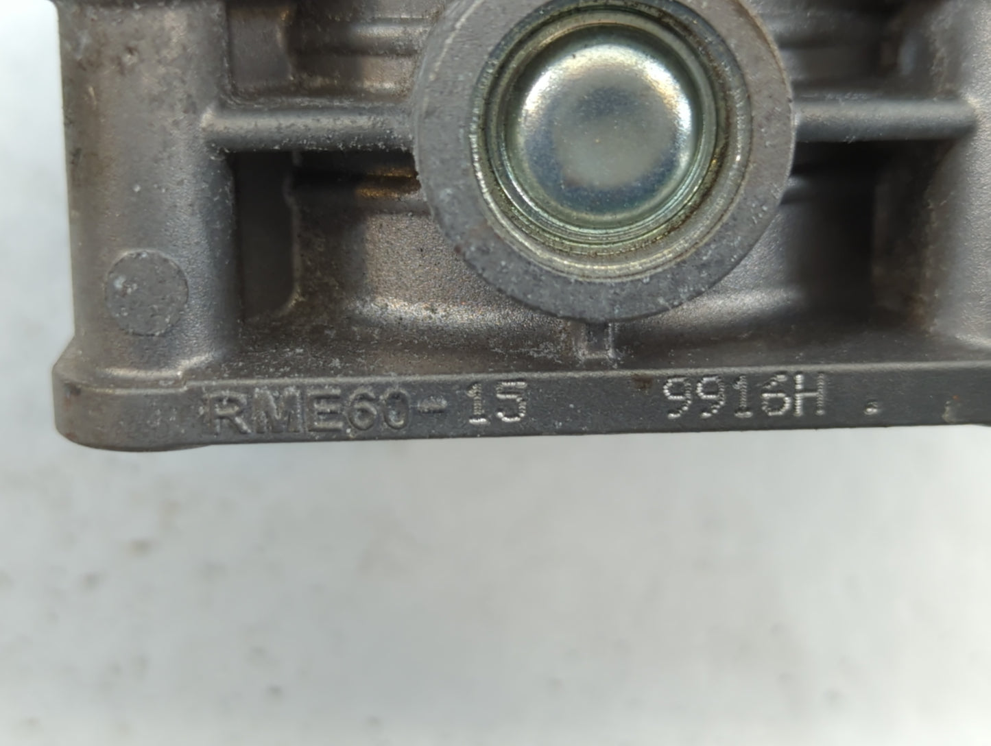 2008-2011 Nissan Rogue Throttle Body P/N:RME60-15 Fits Fits 2007 2008 2009 2010 2011 2012 2013 OEM Used Auto Parts - Oemused