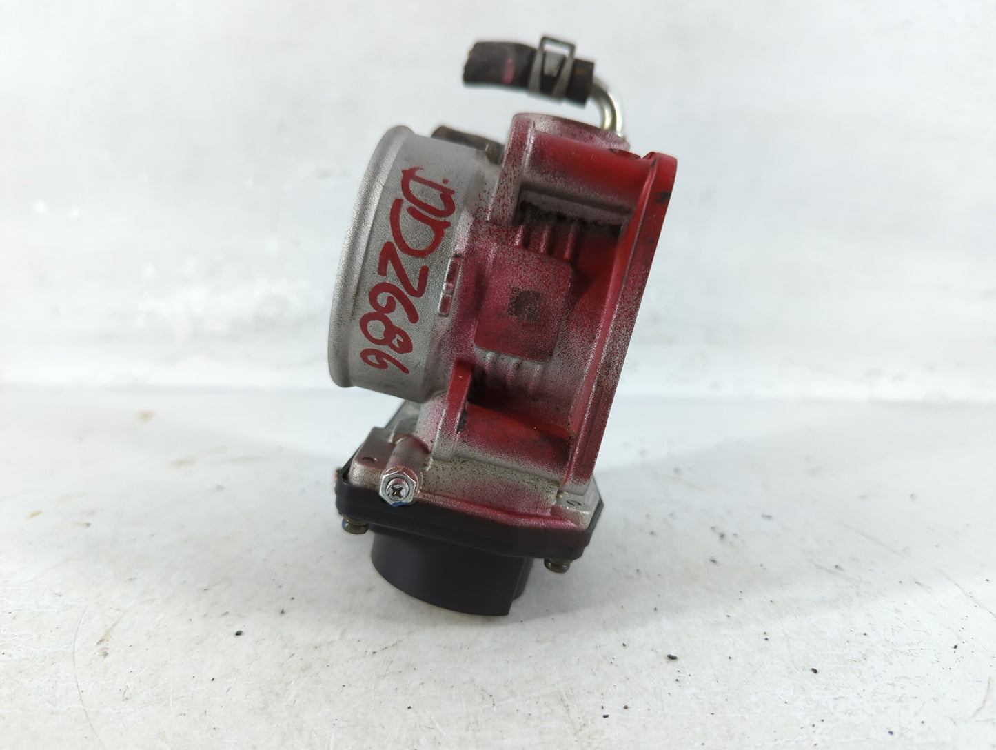 2008-2011 Nissan Rogue Throttle Body P/N:TB1043D Fits Fits 2007 2008 2009 2010 2011 2012 2013 OEM Used Auto Parts - Oemuseda