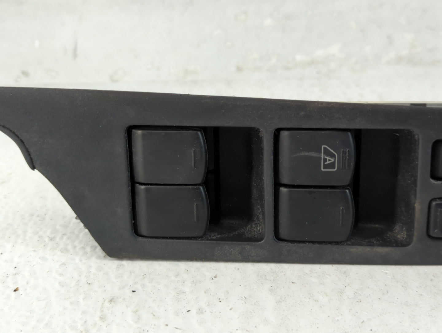 2008-2009 Nissan Sentra Master Power Window Switch Replacement Driver Side Left P/N:25401 ZEB0A Fits Fits 2008 2009 OEM Used