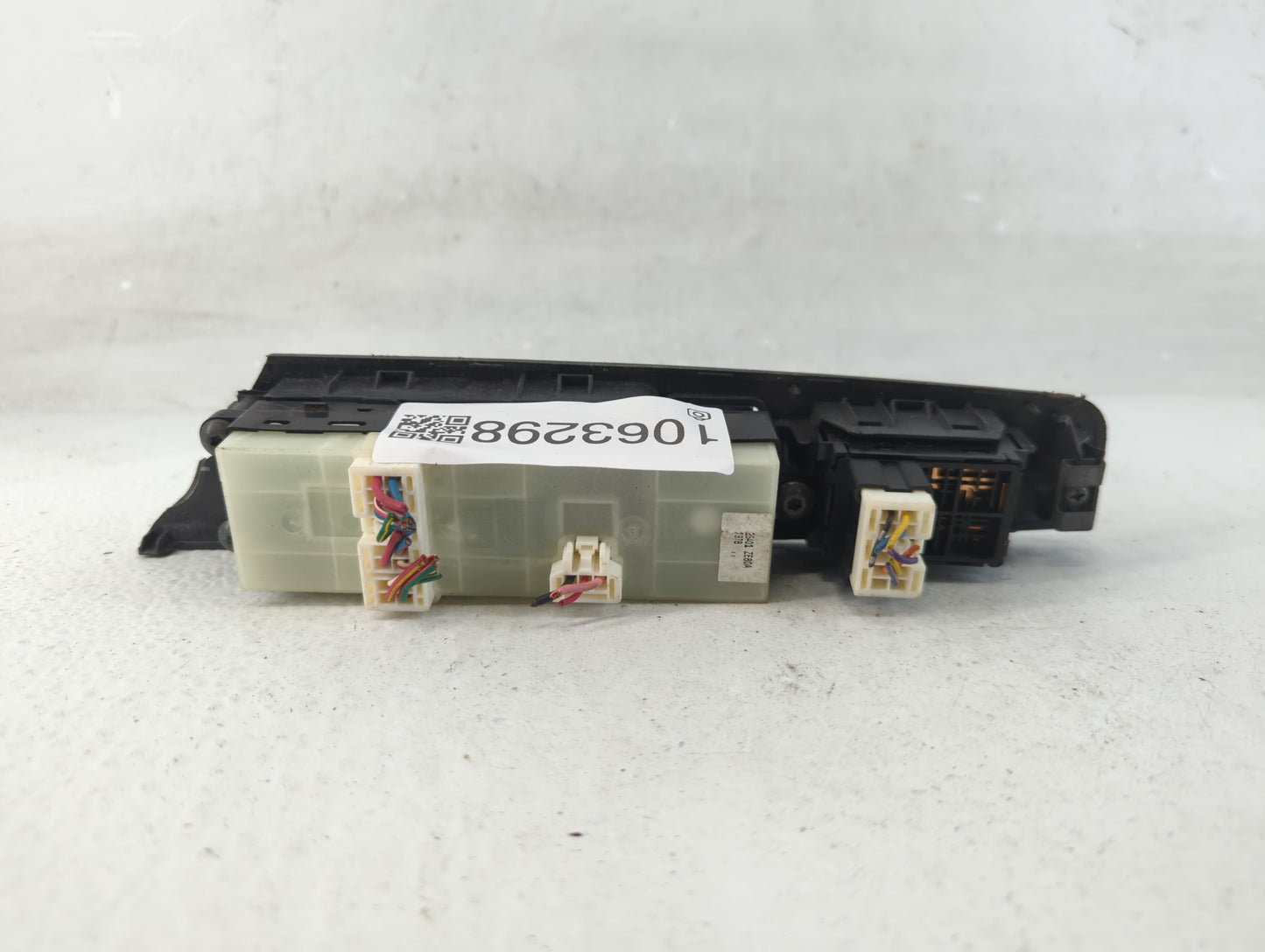 2008-2009 Nissan Sentra Master Power Window Switch Replacement Driver Side Left P/N:25401 ZEB0A Fits Fits 2008 2009 OEM Used