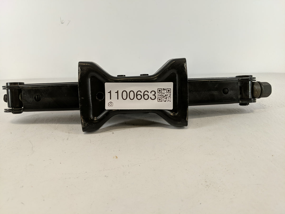 2008 Nissan Sentra Spare Scissor Car Jack 1100663 - Oemusedautoparts1.com