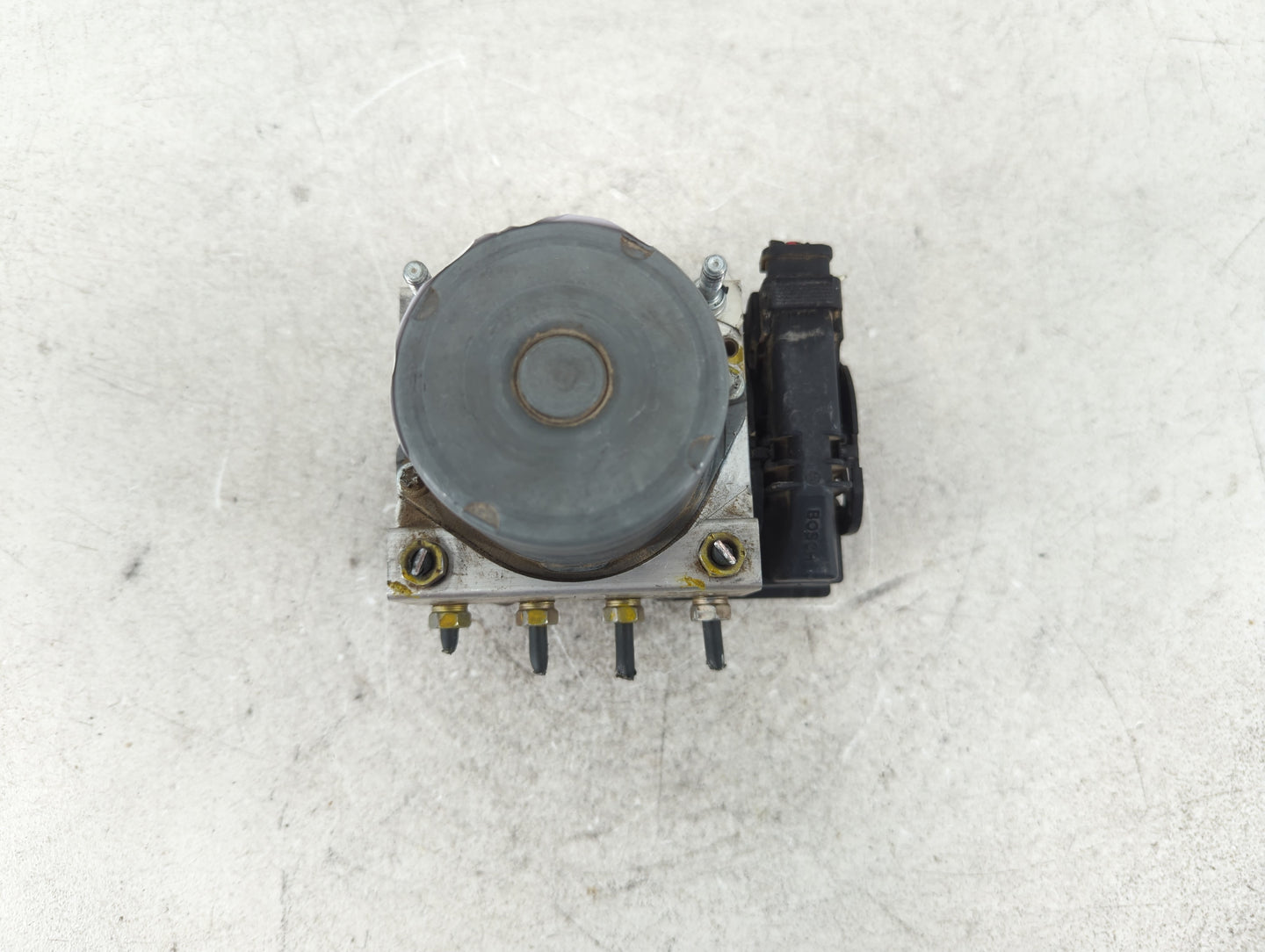 2007-2010 Nissan Sentra ABS Pump Control Module Replacement P/N:47660 ET00A Fits Fits 2007 2008 2009 2010 OEM Used Auto Part