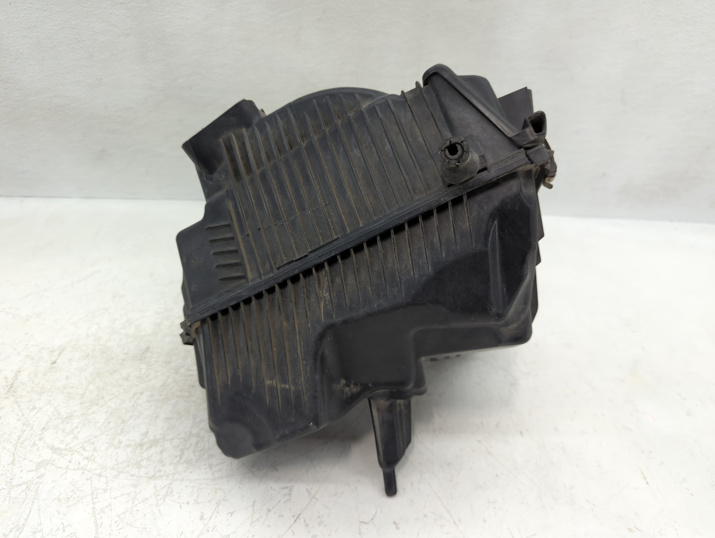 2007-2012 Nissan Sentra Air Cleaner Intake-duct Hose Tube - Oemusedautoparts1.com