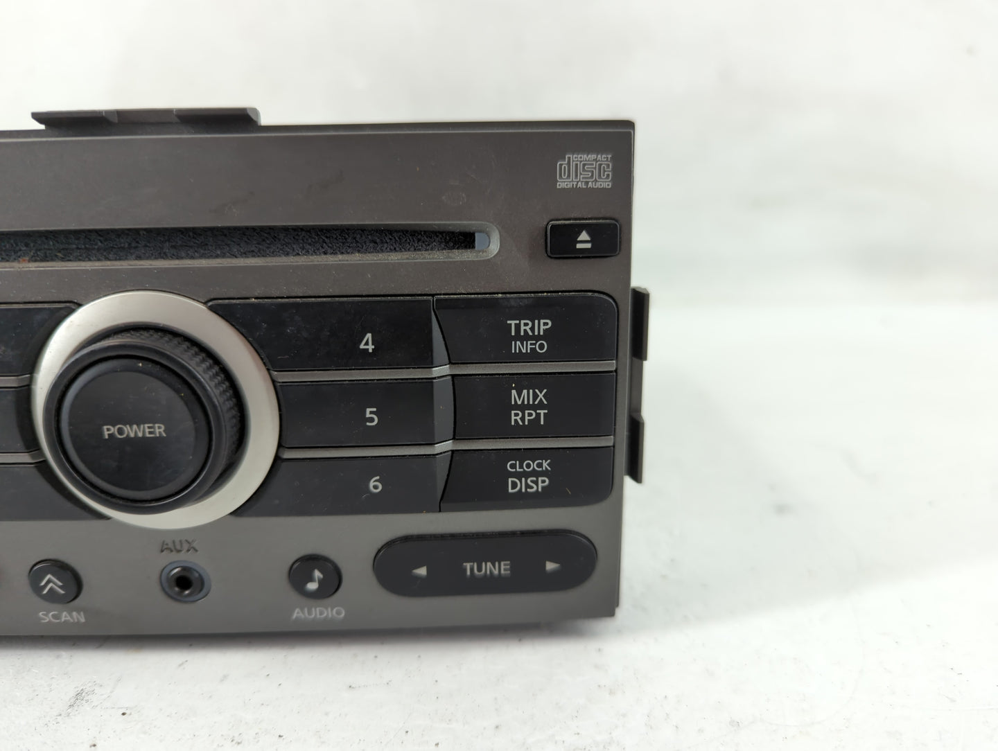 2007-2008 Nissan Sentra Radio AM FM Cd Player Receiver Replacement P/N:28185 ZE80B Fits Fits 2007 2008 OEM Used Auto Parts -