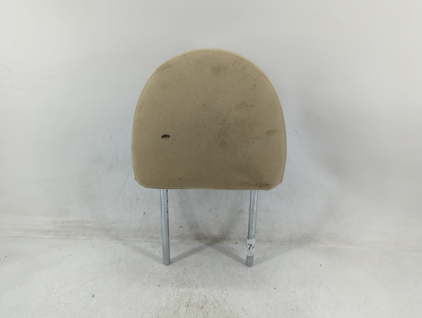 2008 Nissan Sentra Headrest Head Rest Rear Seat Fits OEM Used Auto Parts - Oemusedautoparts1.com