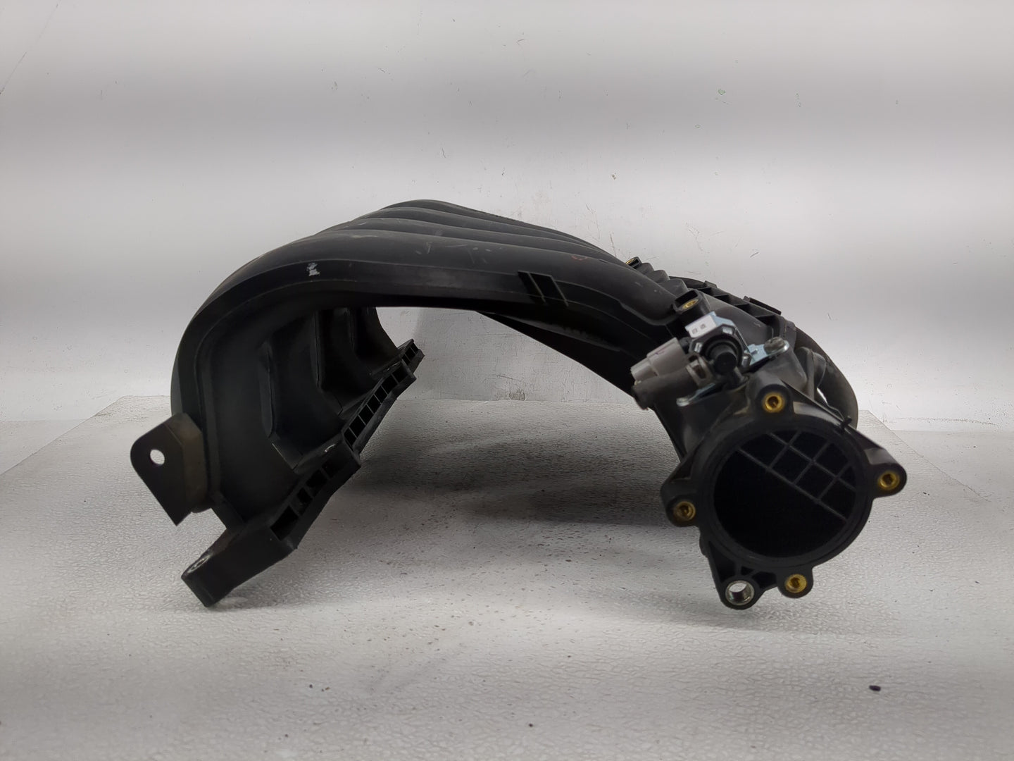 2007-2012 Nissan Sentra Air Intake Manifold P/N:0329 6064 Fits Fits 2007 2008 2009 2010 2011 2012 OEM Used Auto Parts - Oemu