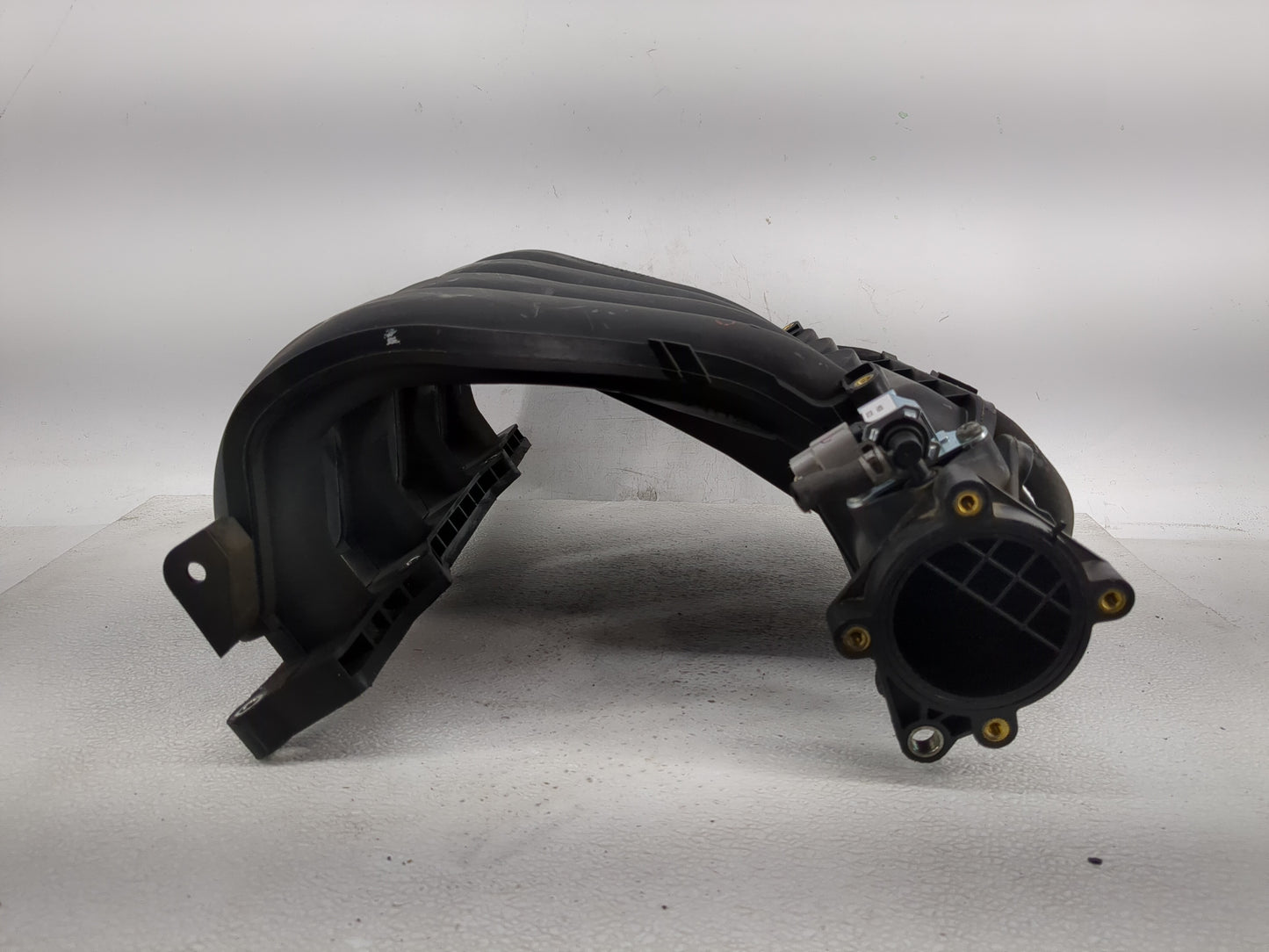 2007-2012 Nissan Sentra Air Intake Manifold P/N:0329 6064 Fits Fits 2007 2008 2009 2010 2011 2012 OEM Used Auto Parts - Oemu