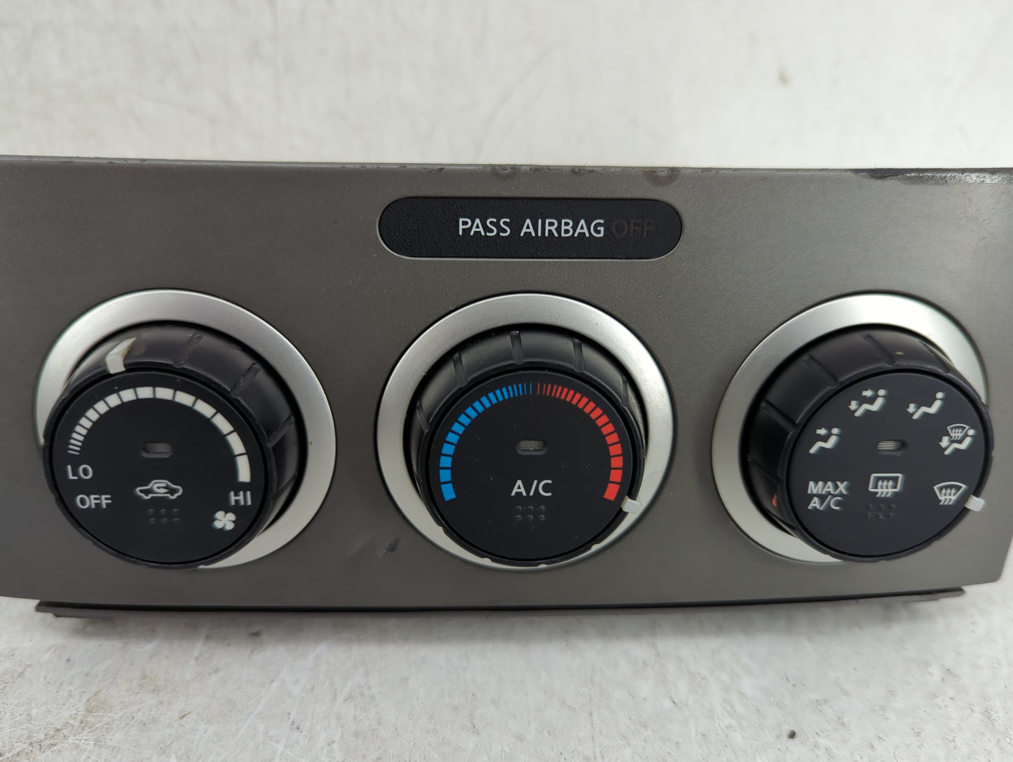 2007-2009 Nissan Sentra Climate Control Module Temperature AC/Heater Replacement P/N:27575 ET000 Fits Fits 2007 2008 2009 OE