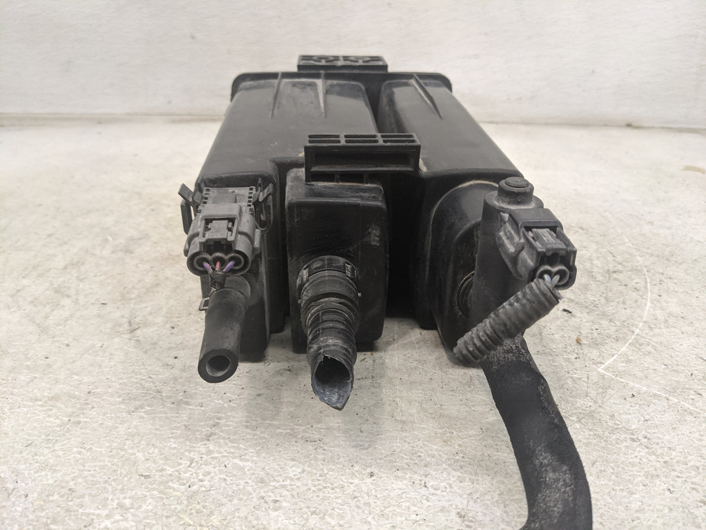 2008 Nissan Sentra Fuel Vapor Charcoal Canister - Oemusedautoparts1.com