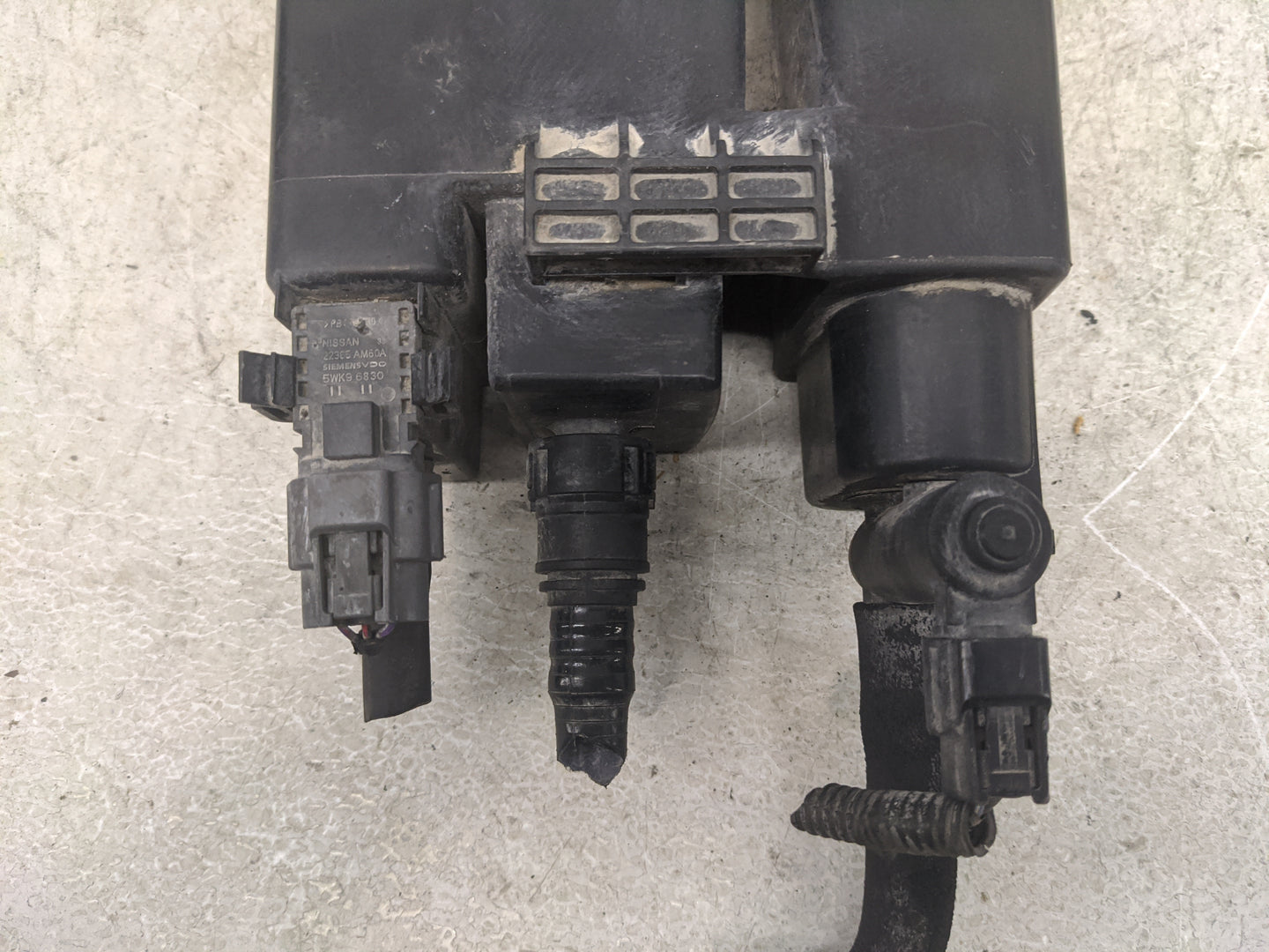 2008 Nissan Sentra Fuel Vapor Charcoal Canister - Oemusedautoparts1.com