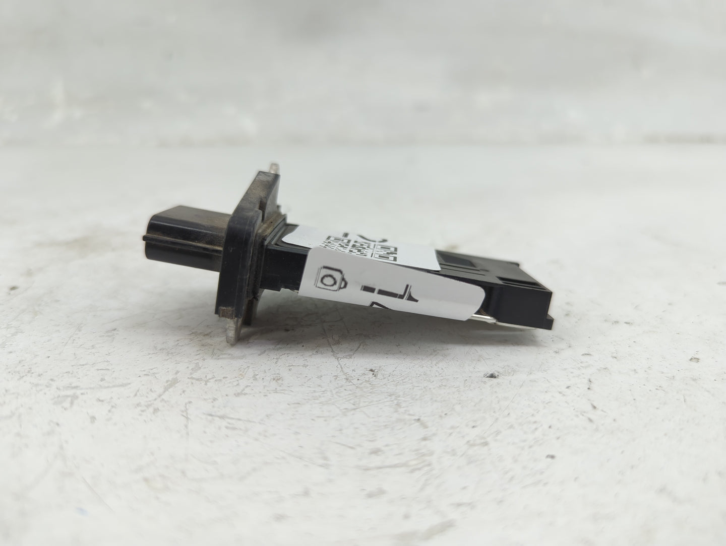 2007-2012 Nissan Sentra Mass Air Flow Meter Maf 1463562 - Oemusedautoparts1.com