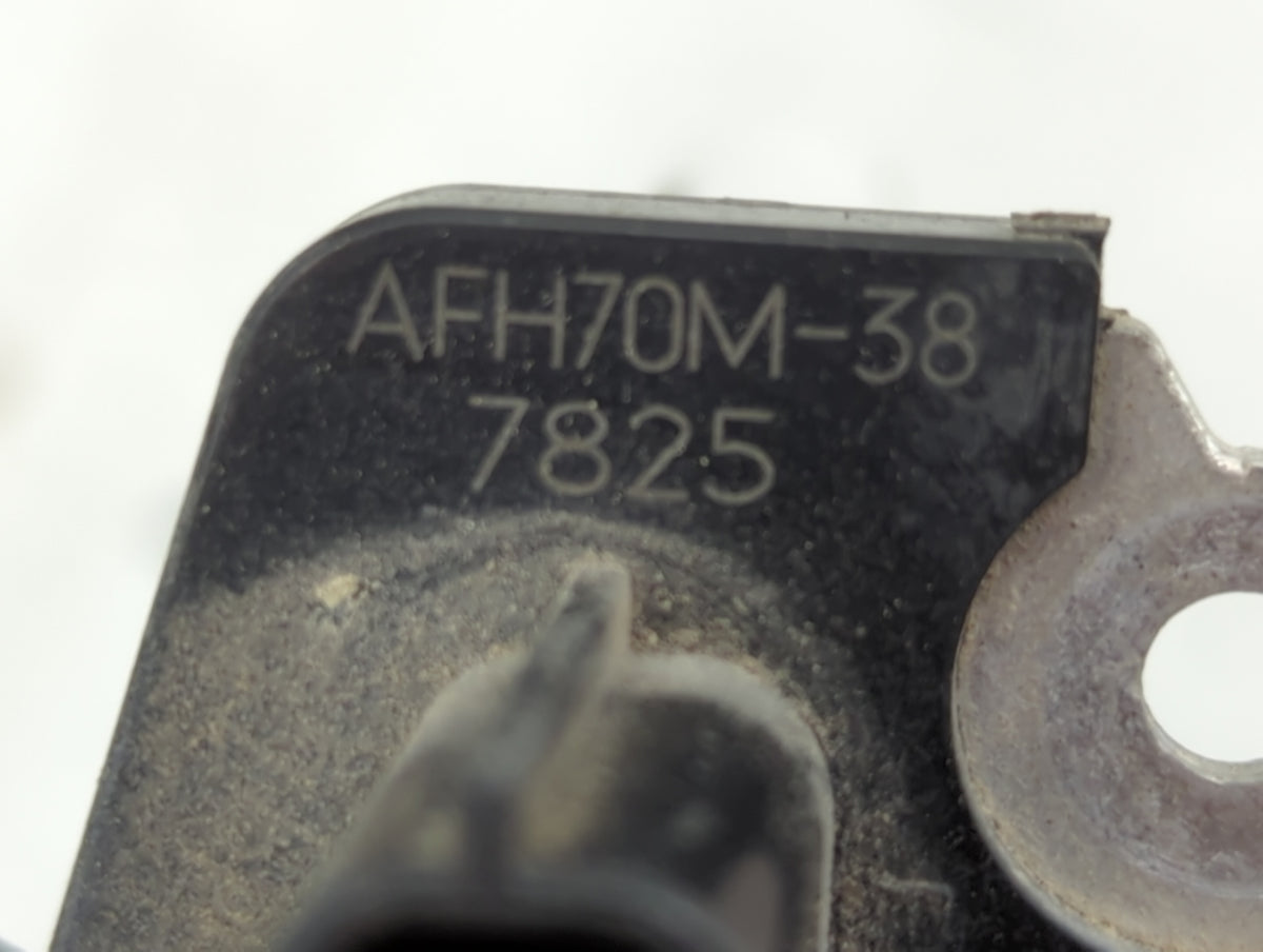 2007-2012 Nissan Sentra Mass Air Flow Meter Maf Sensor 1463562 - Oemusedautoparts1.com