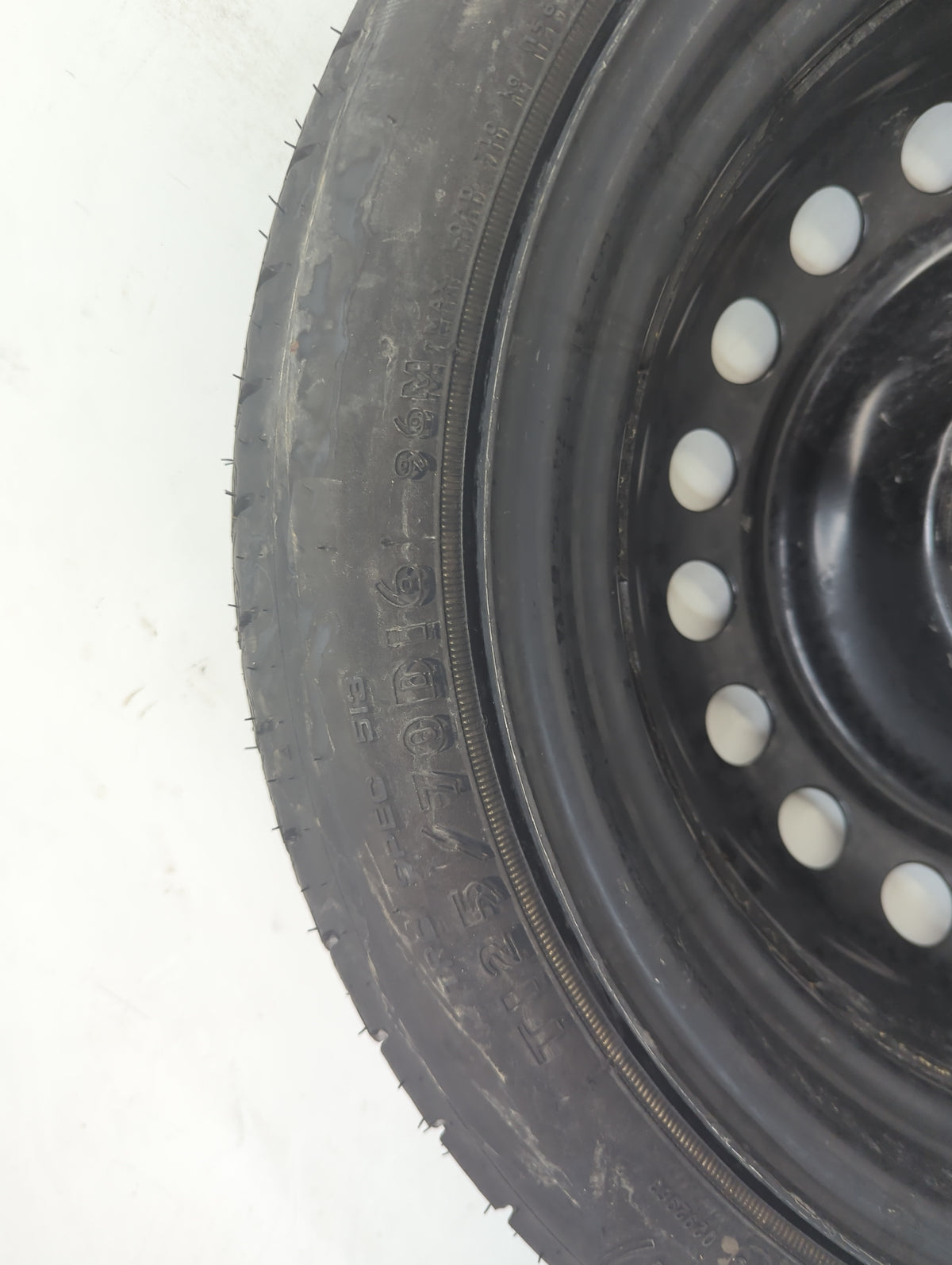 2007-2012 Nissan Sentra Spare Donut Tire Wheel Rim Oem 1498495 - Oemusedautoparts1.com