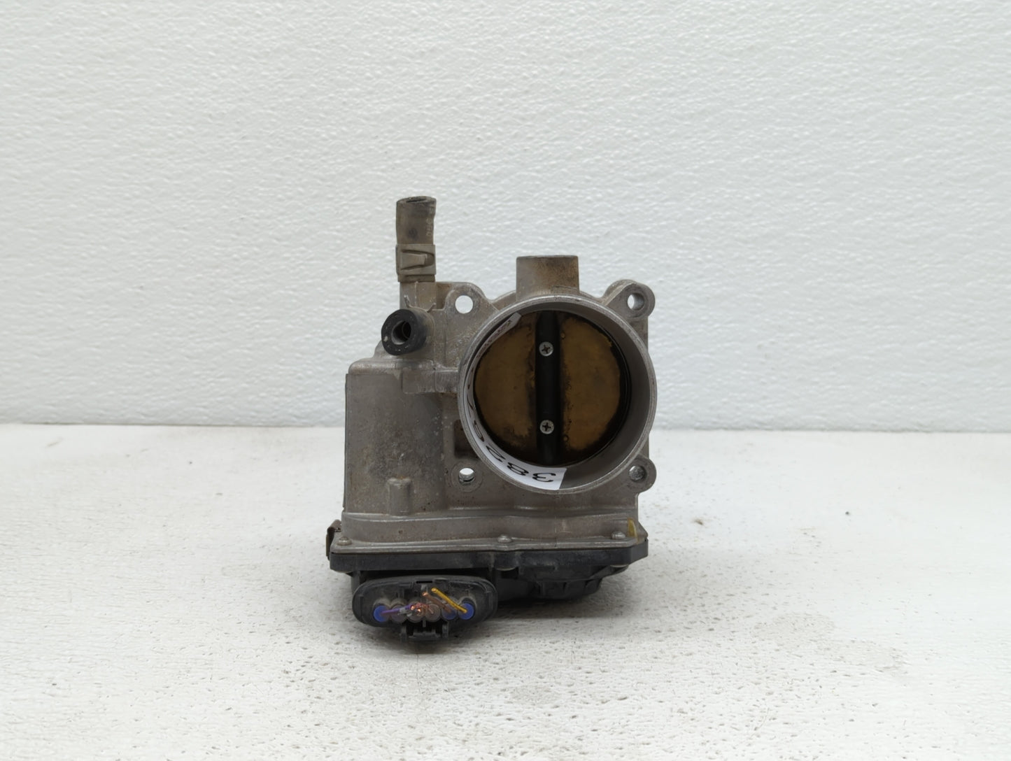2007-2012 Nissan Sentra Throttle Body P/N:ET-A60-02 E ET-A60-02 J Fits OEM Used Auto Parts - Oemusedautoparts1.com