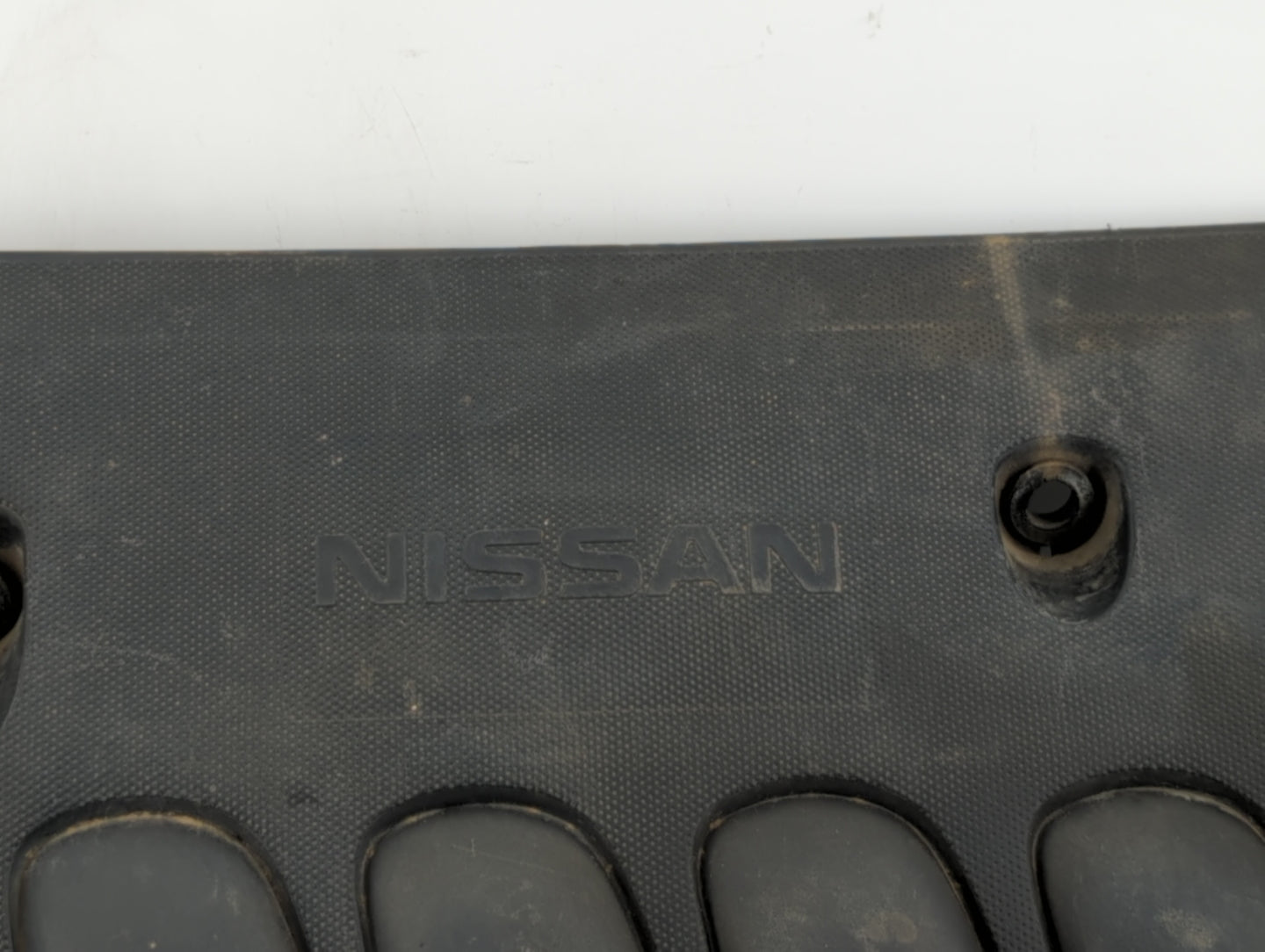 2008 Nissan Sentra Engine Cover - Oemusedautoparts1.com