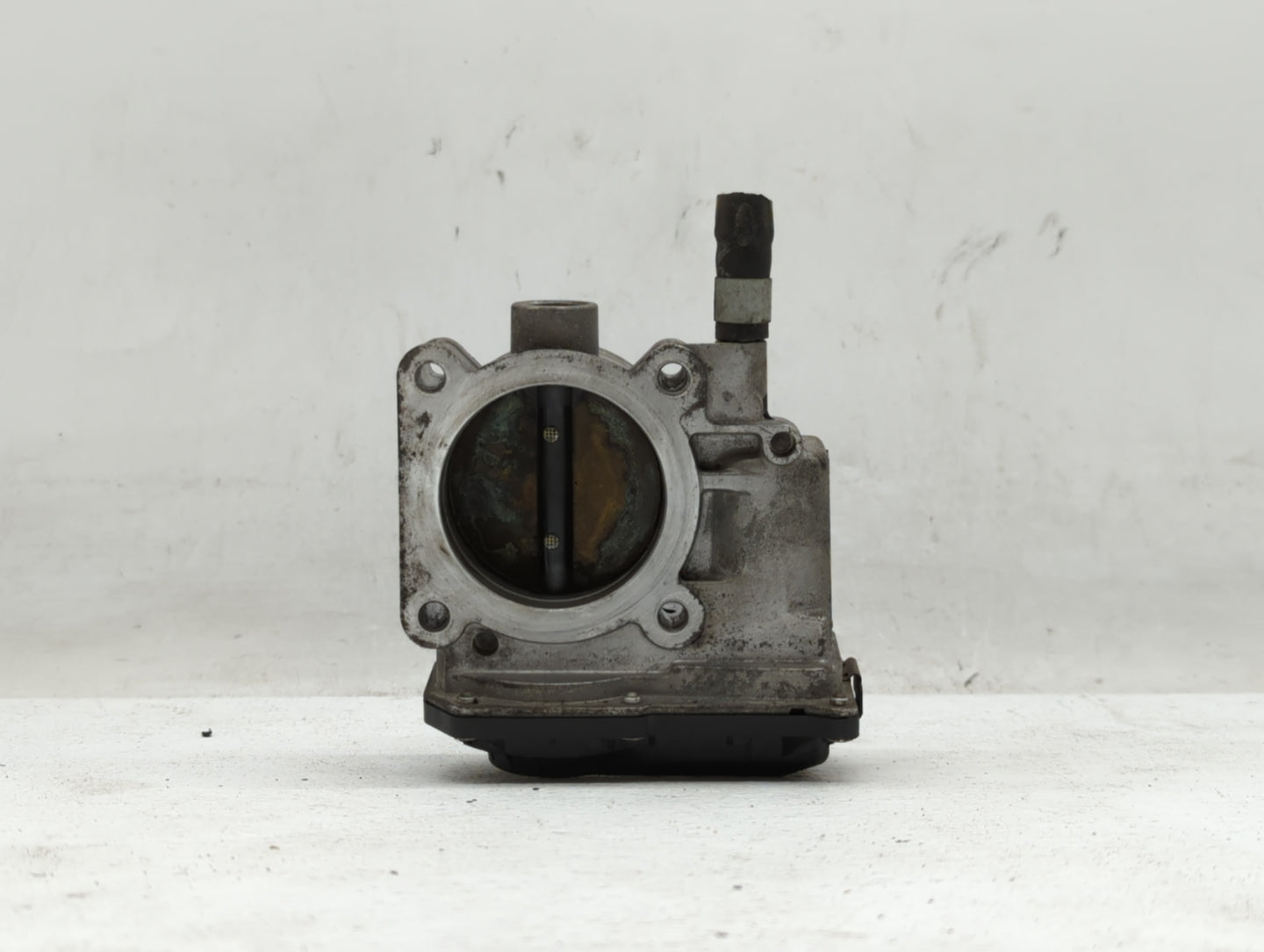 2007-2012 Nissan Sentra Throttle Body P/N:ET-A60-02 E ET-A60-02 J Fits OEM Used Auto Parts - Oemusedautoparts1.com