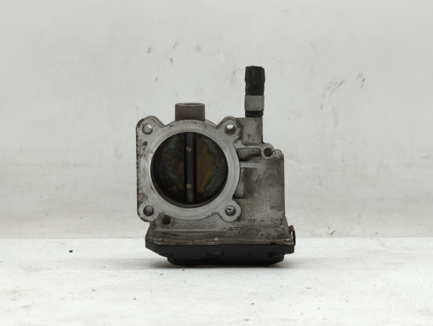 2007-2012 Nissan Sentra Throttle Body P/N:ET-A60-02 E ET-A60-02 J Fits OEM Used Auto Parts - Oemusedautoparts1.com
