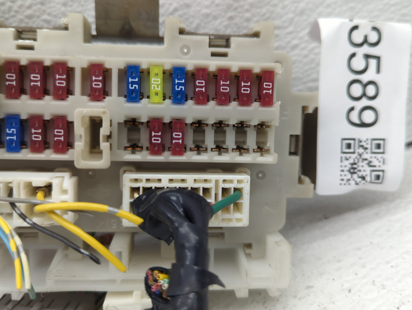 2008 Nissan Sentra Fusebox Fuse Box Panel Relay Module Fits OEM Used Auto Parts - Oemusedautoparts1.com