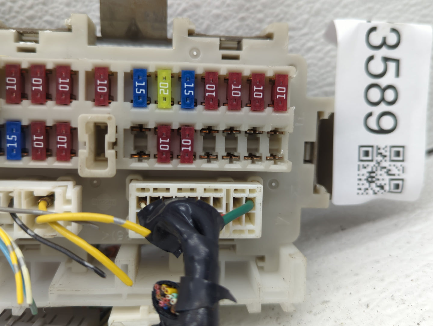 2008 Nissan Sentra Fusebox Fuse Box Panel Relay Module Fits OEM Used Auto Parts - Oemusedautoparts1.com