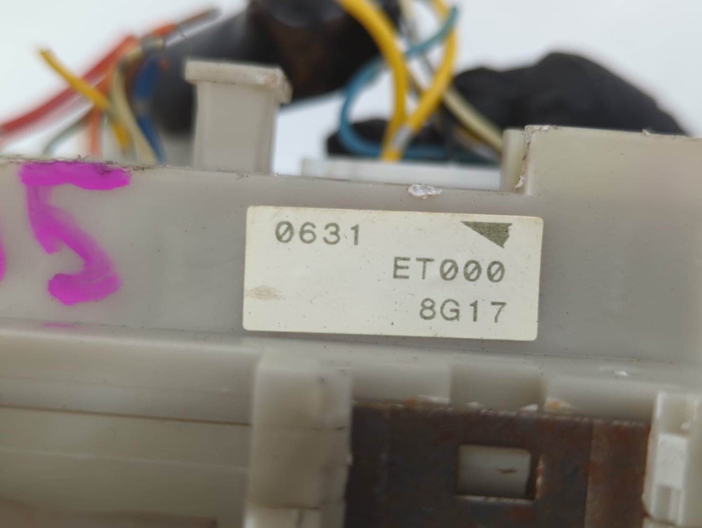 2008 Nissan Sentra Fusebox Fuse Box Panel Relay Module P/N:24384 ET80A 24236 ET000, 284B8 ZJ60A, 284B8ZJ60A Fits OEM Used Au