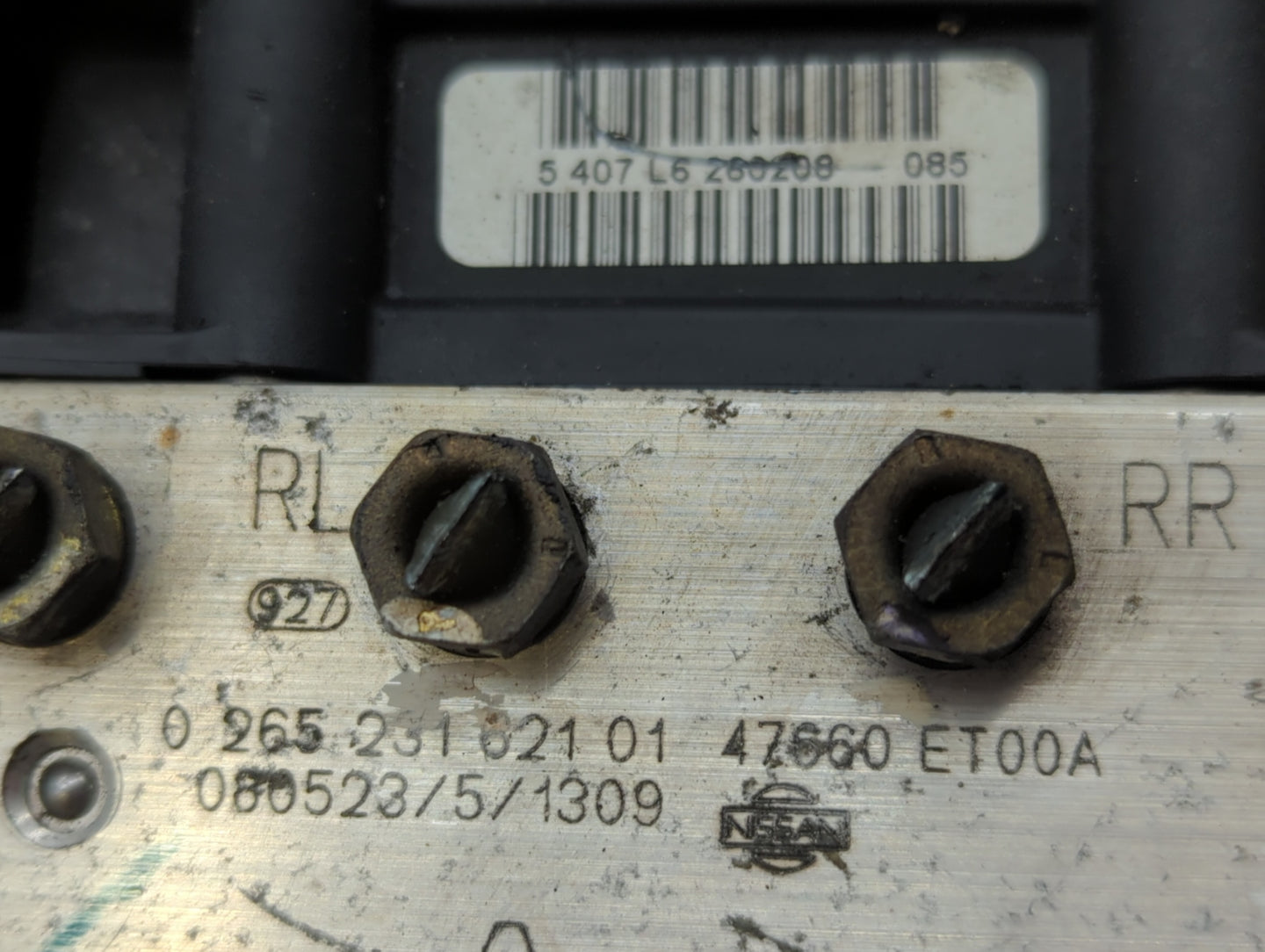 2007-2010 Nissan Sentra ABS Pump Control Module Replacement P/N:47660 ET00A Fits Fits 2007 2008 2009 2010 OEM Used Auto Part