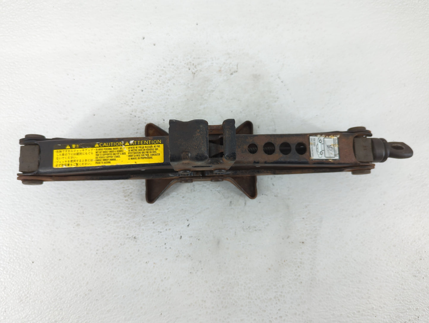 2008 Nissan Sentra Spare Scissor Car Jack - Oemusedautoparts1.com