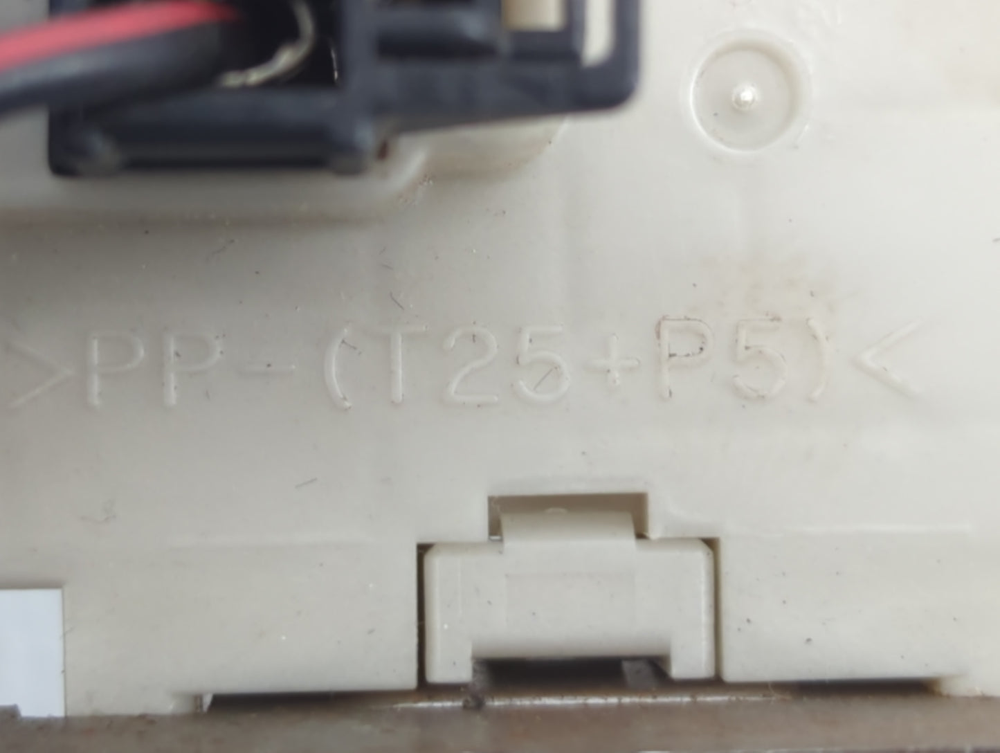 2008 Nissan Sentra Fusebox Fuse Box Panel Relay Module P/N:24384 ET80A 24236 ET000, 284B8 ZJ60A, 284B8ZJ60A Fits OEM Used Au